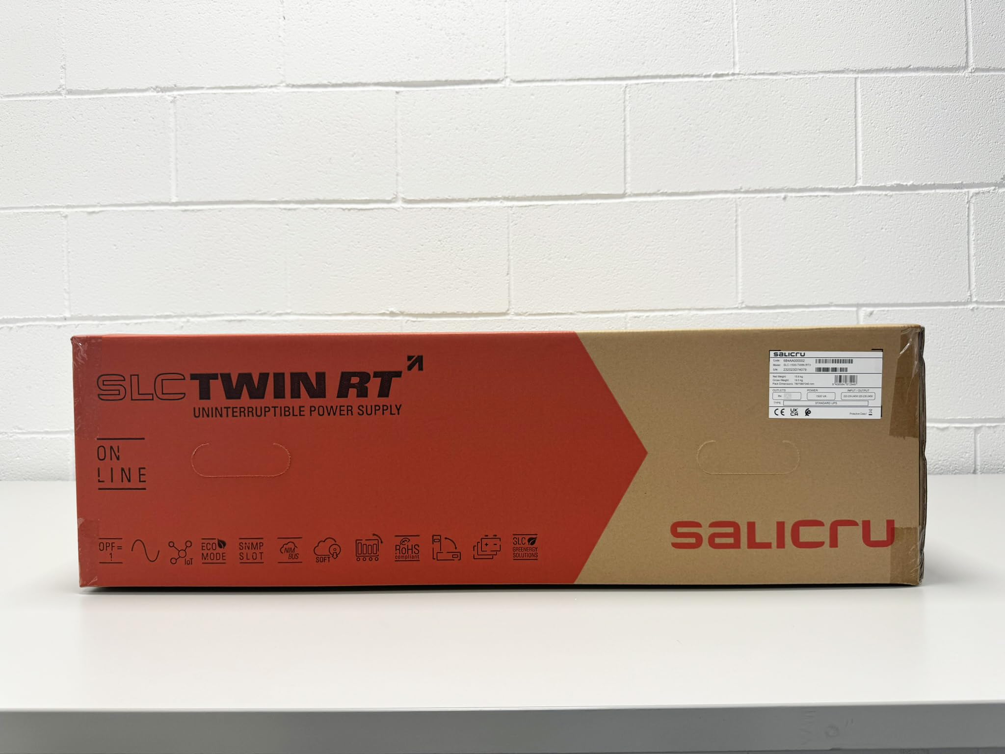 Salicru SLC 1500 TWIN RT3 – Sistema de Alimentación Ininterrumpida (SAI/UPS) de 1500 VA IoT On-line doble conversión torre/rack con FP=1