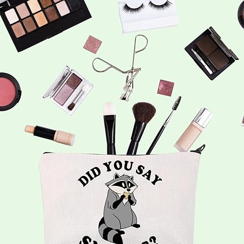 Miniatura 3 de Meeko - Bolsa de maquillaje con diseño de mapache con texto en inglés "Did You Say Snack", bolsa de maquillaje WDW Magic Kingd*m, regalo para