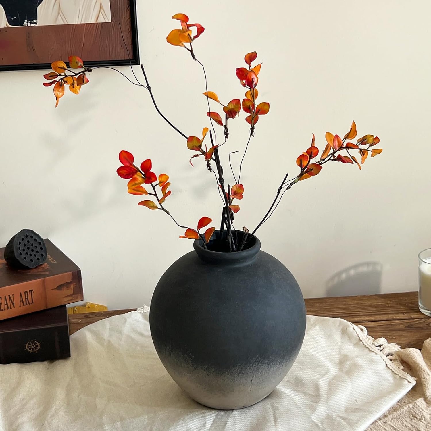 GDSZJLJ Black Ceramic Vase, 7.87 Inch Rustic Flower Vases for Home Decor, Vintage Pottery Vase for Centerpieces, Handmade Decorative Ceramic Vases for Shelf & Living Room Decor