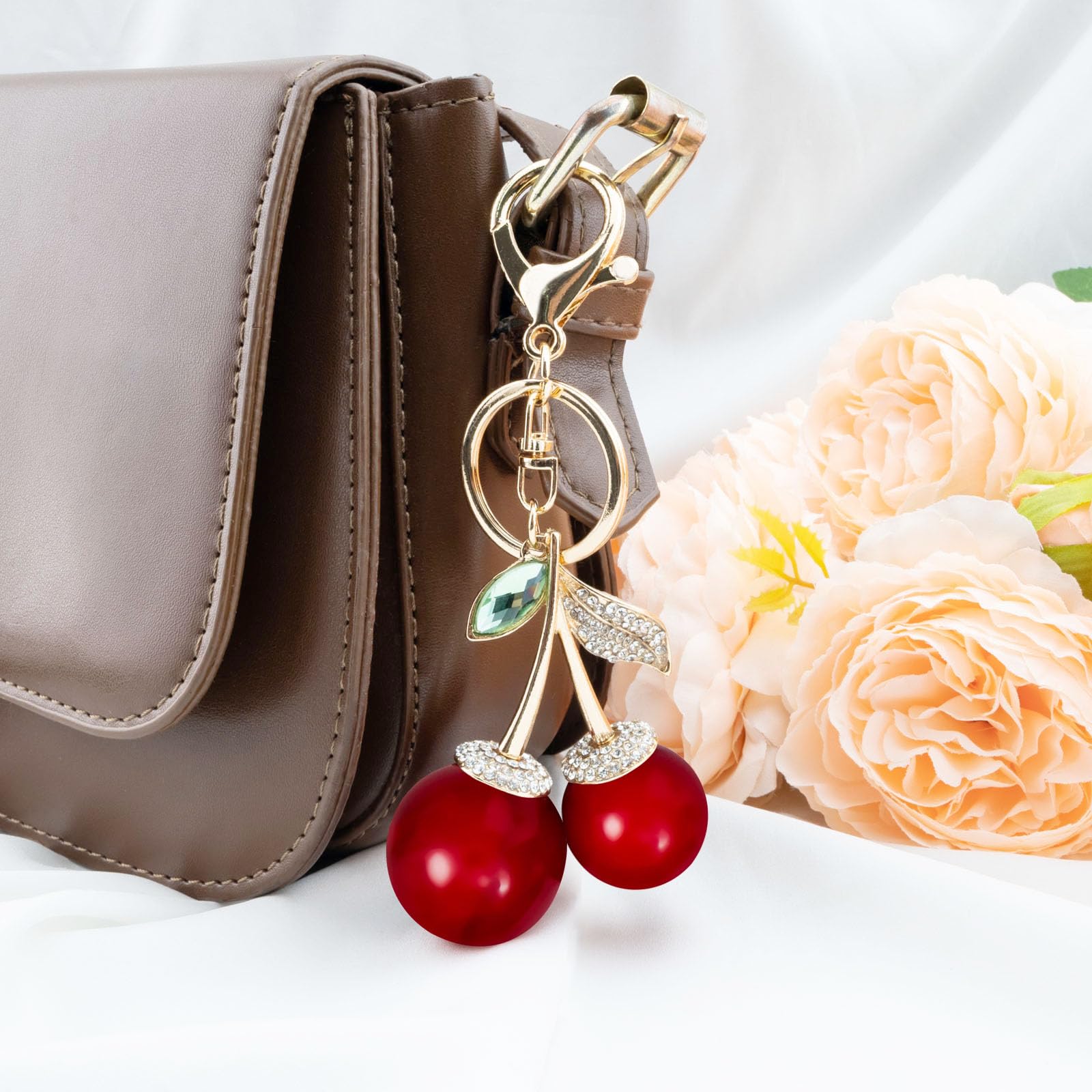 Llavero Colgante De Cereza Esmeralda Con Tallo Dorado - Accesorio Para Bolsos, Llaves O Ropa - Regalo Para El Día De La Madre, Cumpleaños