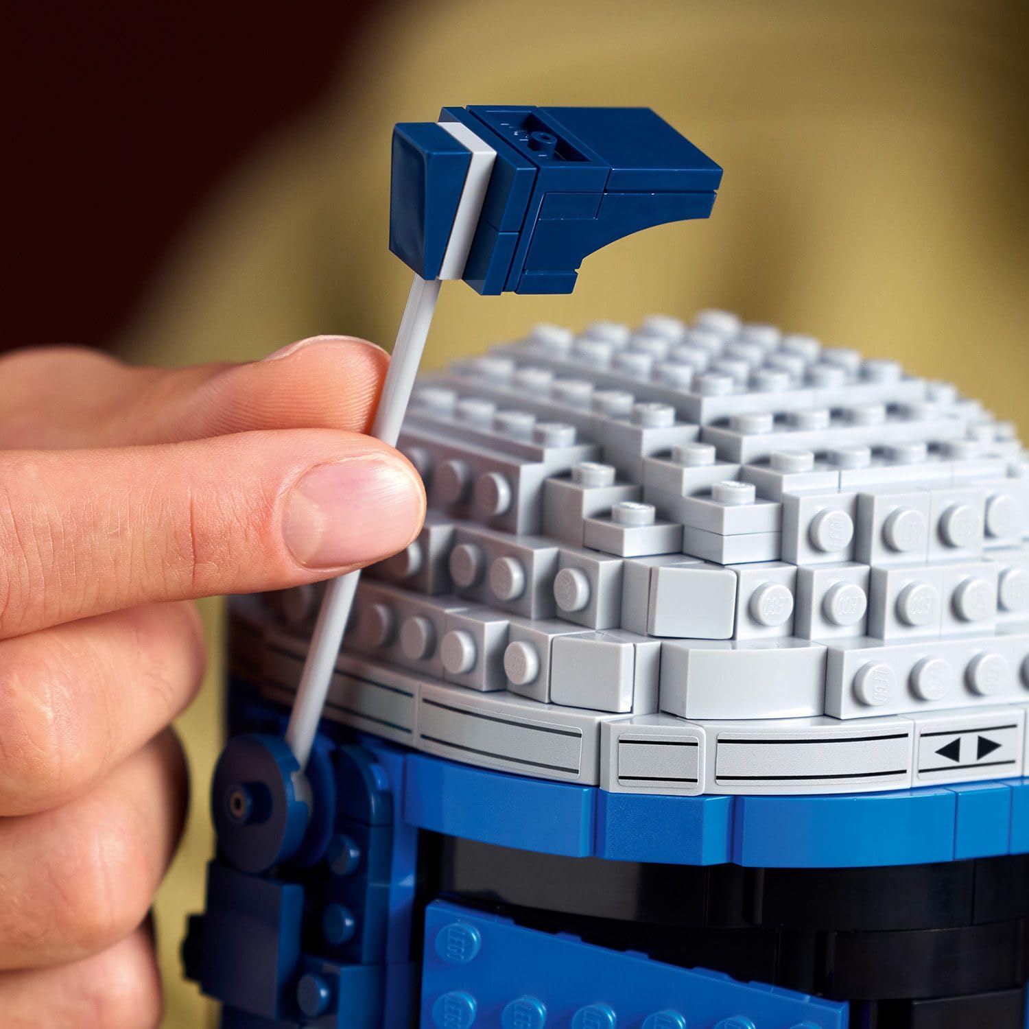 LEGO Star Wars Hełm Jango Fetta 75408 | Model kolekcjonerski, zestaw klocków dla dorosłych, prezent dla fana Star Wars, ozdoba na biurko, 616 elementów