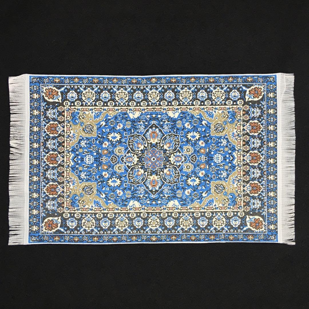 青緑色のトルコ絨毯 約100cm x 153cm