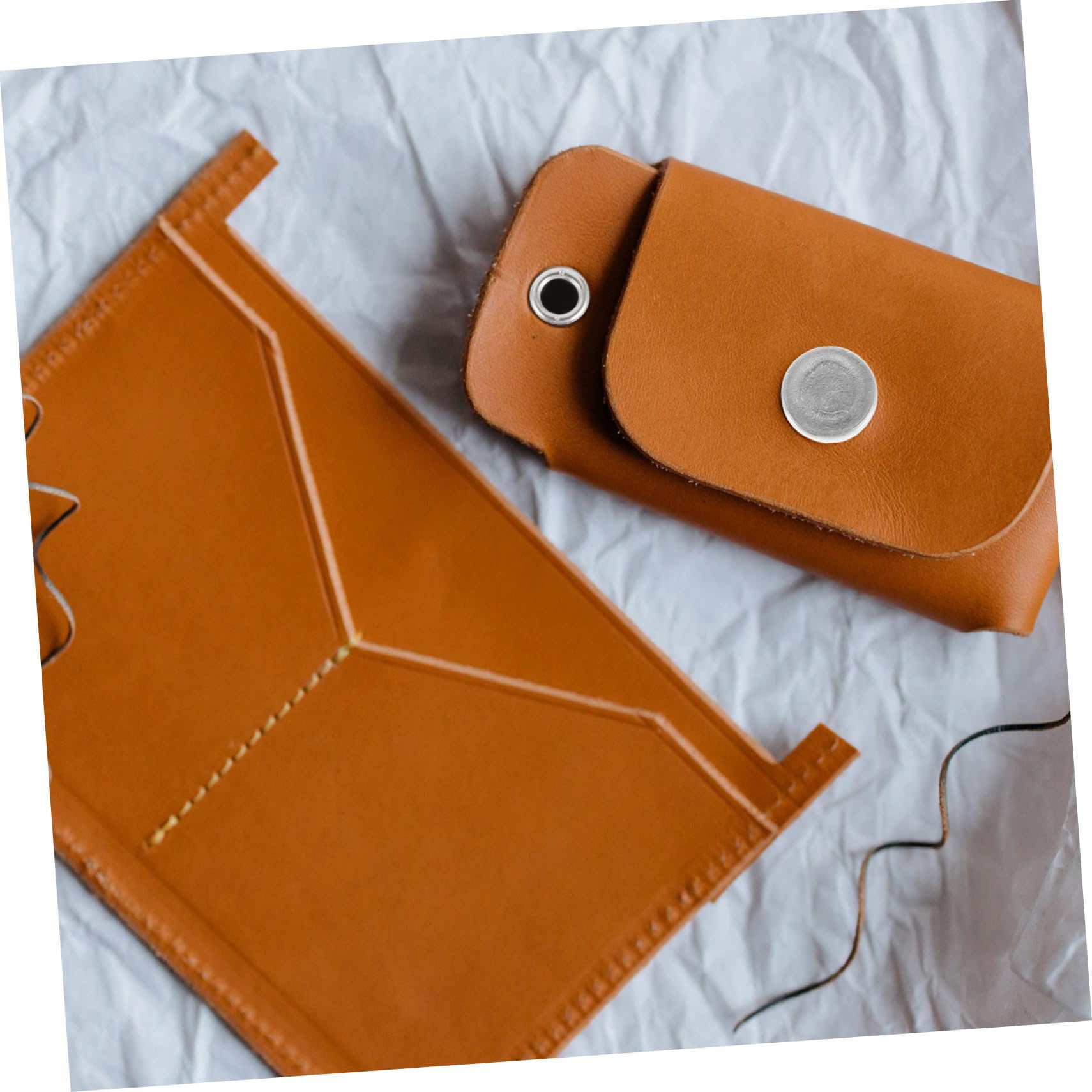 Tofficu 300sets Kit Di Occhielli Ottone Di Qualità Di Grommets Con Strumenti Inclusi Per Scarpe Abbigliamento e Artigianato Bianco Facile Da Usare e Riporre