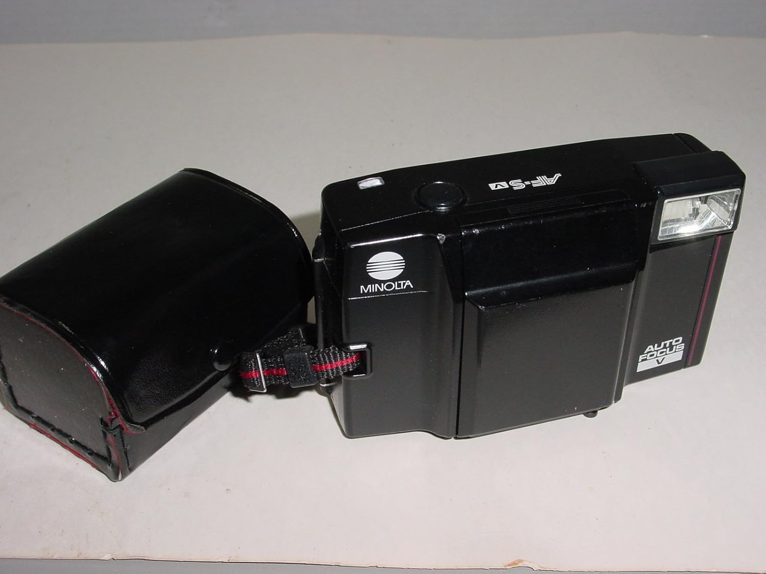 Minolta Talker AF-Sv 35mm Camera with 2x Lens, Vintage Japan