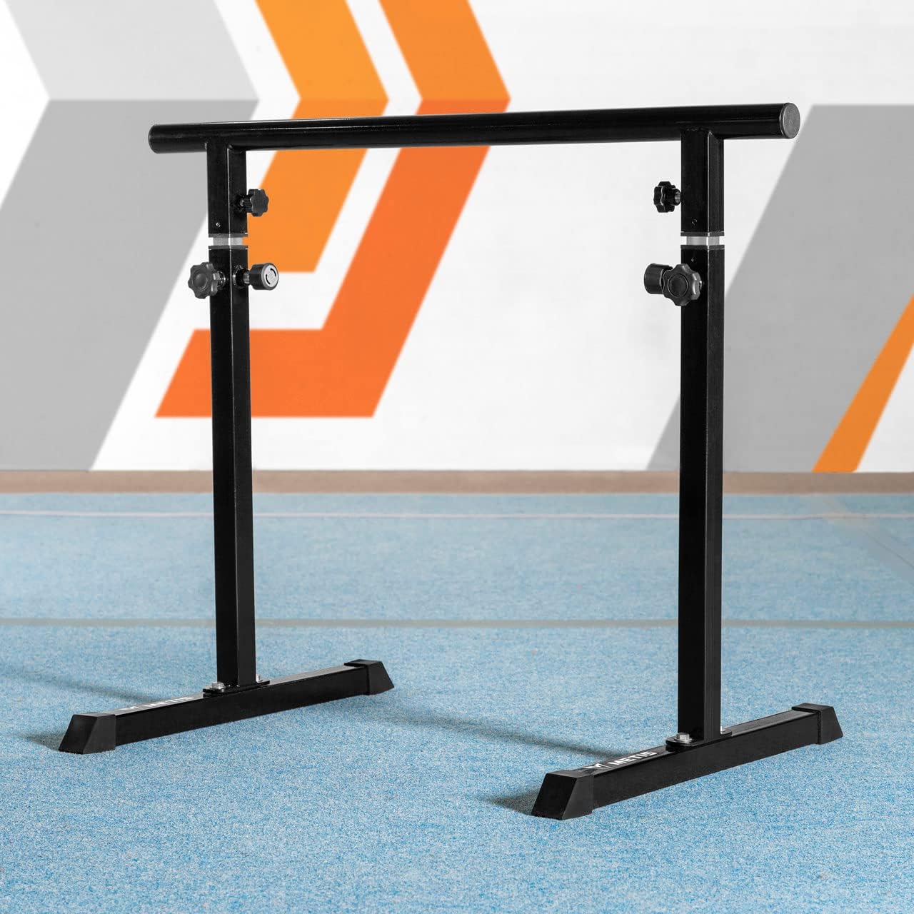 METIS Adjustable Ballet Barre – Portable Freestanding Dance Bar for Home Workouts, Ballet & Barre Training – Durable Powder-Coated Steel Stretch Bar with Adjustable Height
