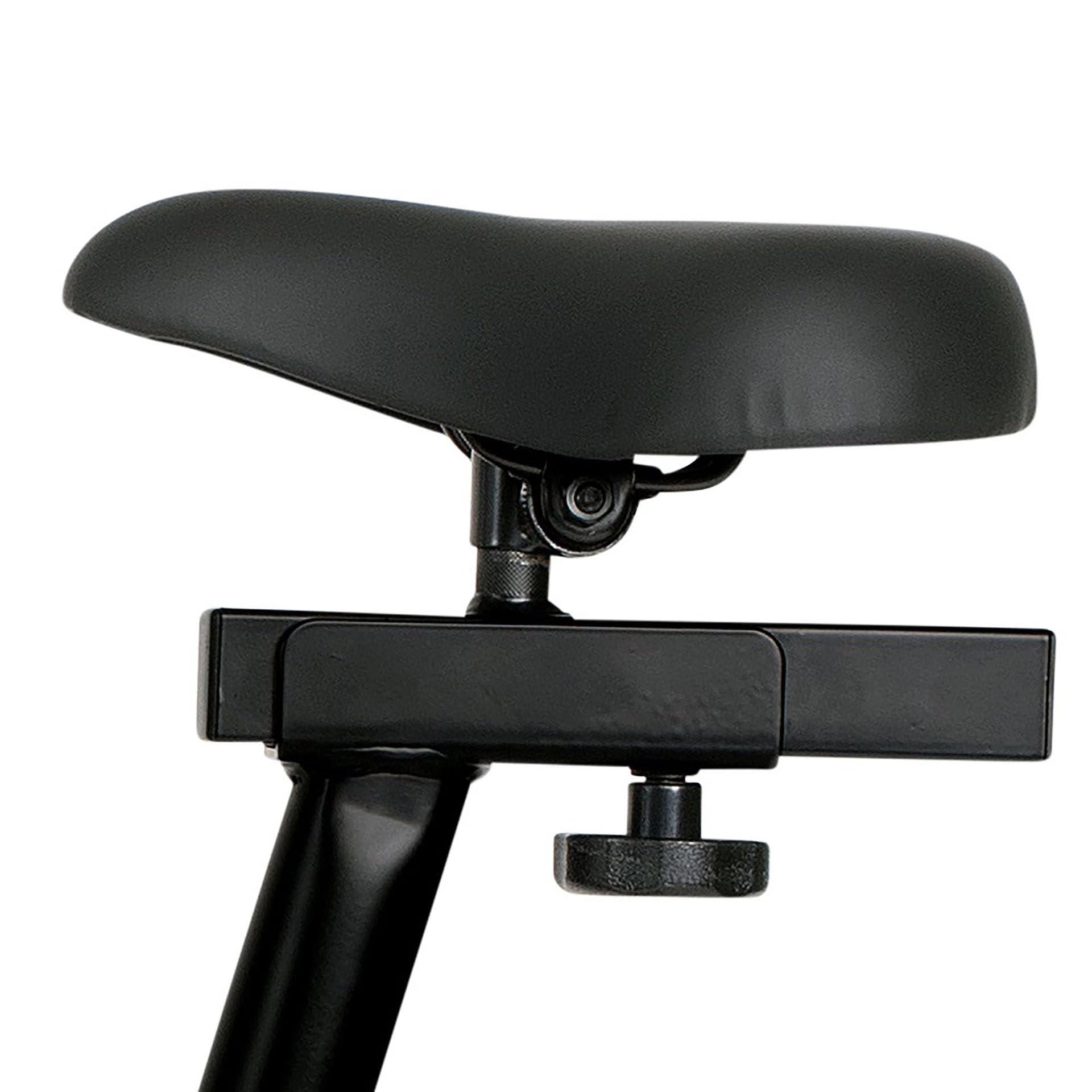 Rower treningowy Christopeit Sport BT 4-24-stopniowy, do 120 kg masy ciała, hamulec magnetyczny 7 kg, wyświetlacz LCD