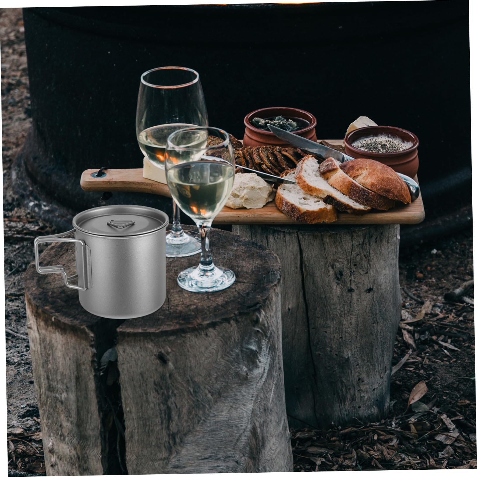 Titanium Outdoor Becher mit Klappbarem Griff und Deckel Langlebiger Leichter Tee Kaffeebecher für Camping Wandern Rucksacktouren und Bürogebrauch Wiederverwendbar