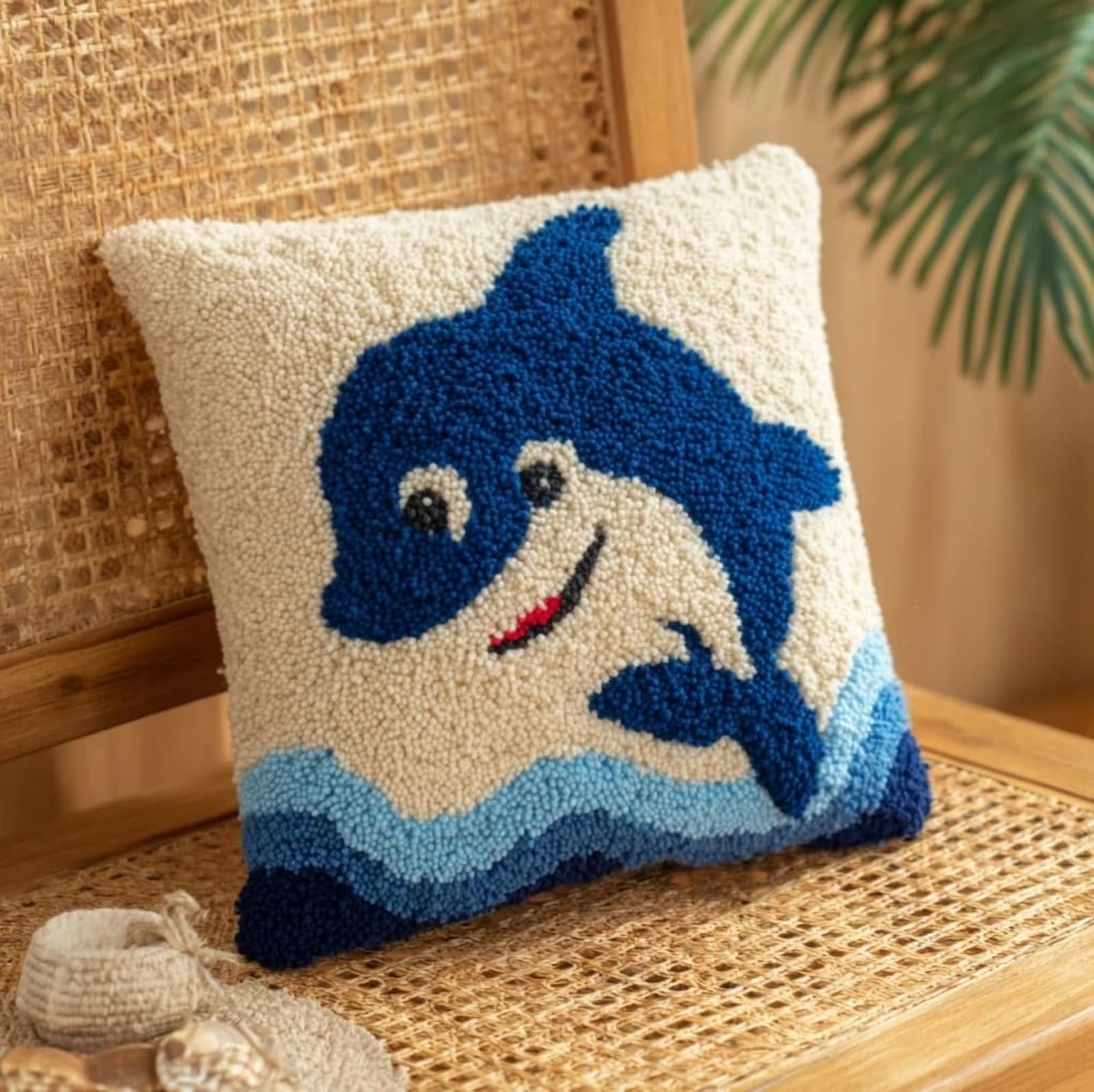WallustrioaW Latch Hook Pillow Kits 43x43cm,Animal Dolphin