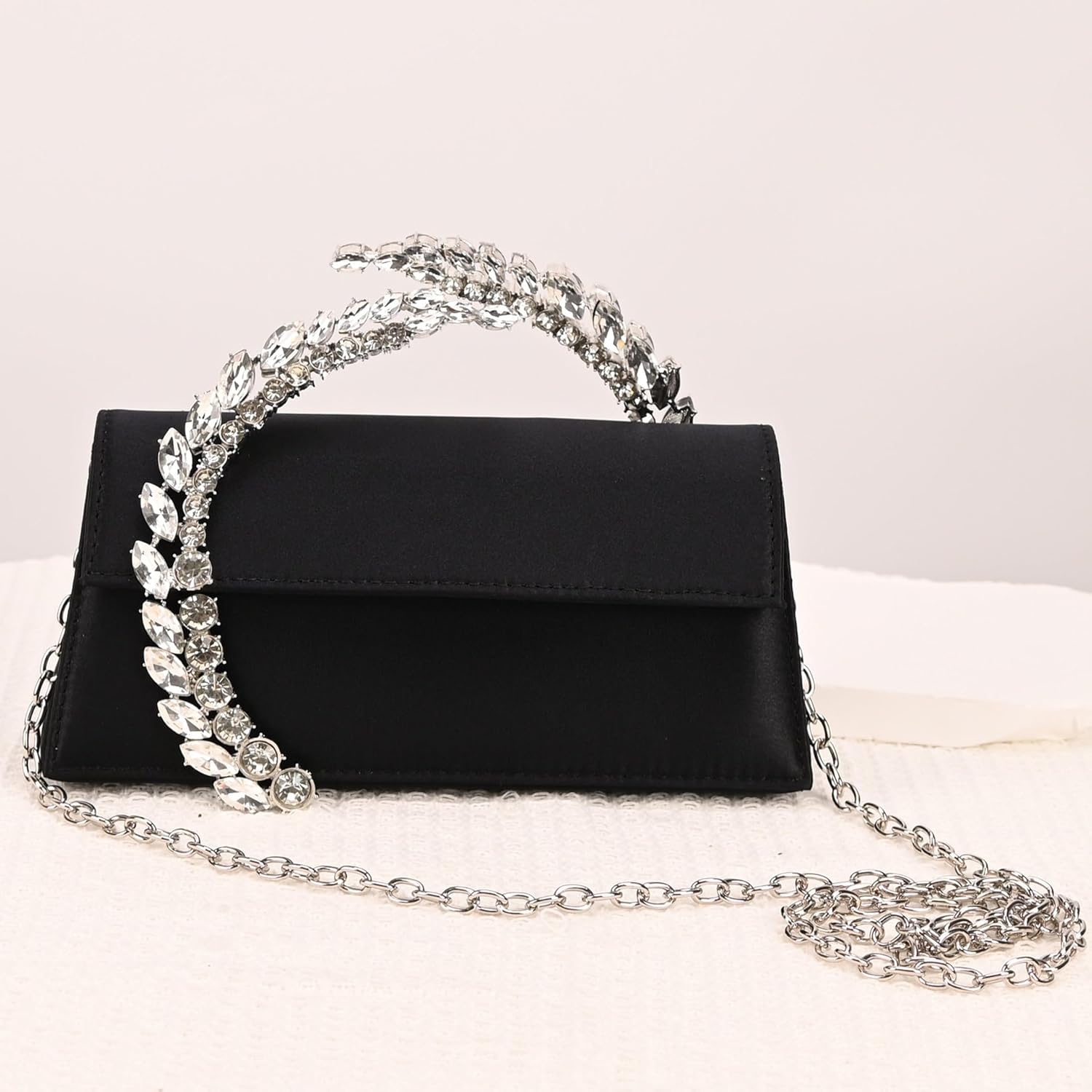 Evening Bag For Women Glitter Crystal Handle Clutch Purse Flap Handbags For Wedding Party Chain Crossbody Bags