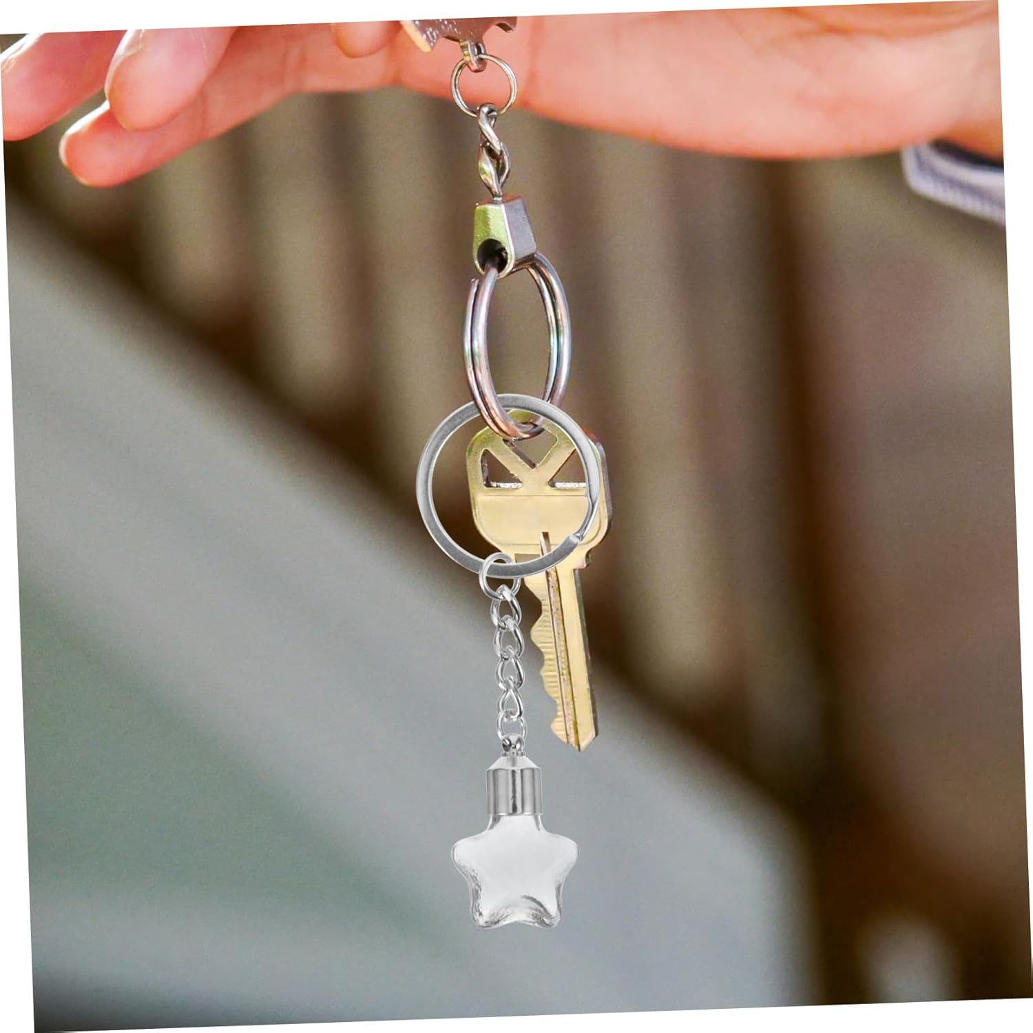 Creative Wishing Bottle Keychain Small Glass Vials Pendant for Projects As Party Favors Wedding Versatile and Easy to Clean