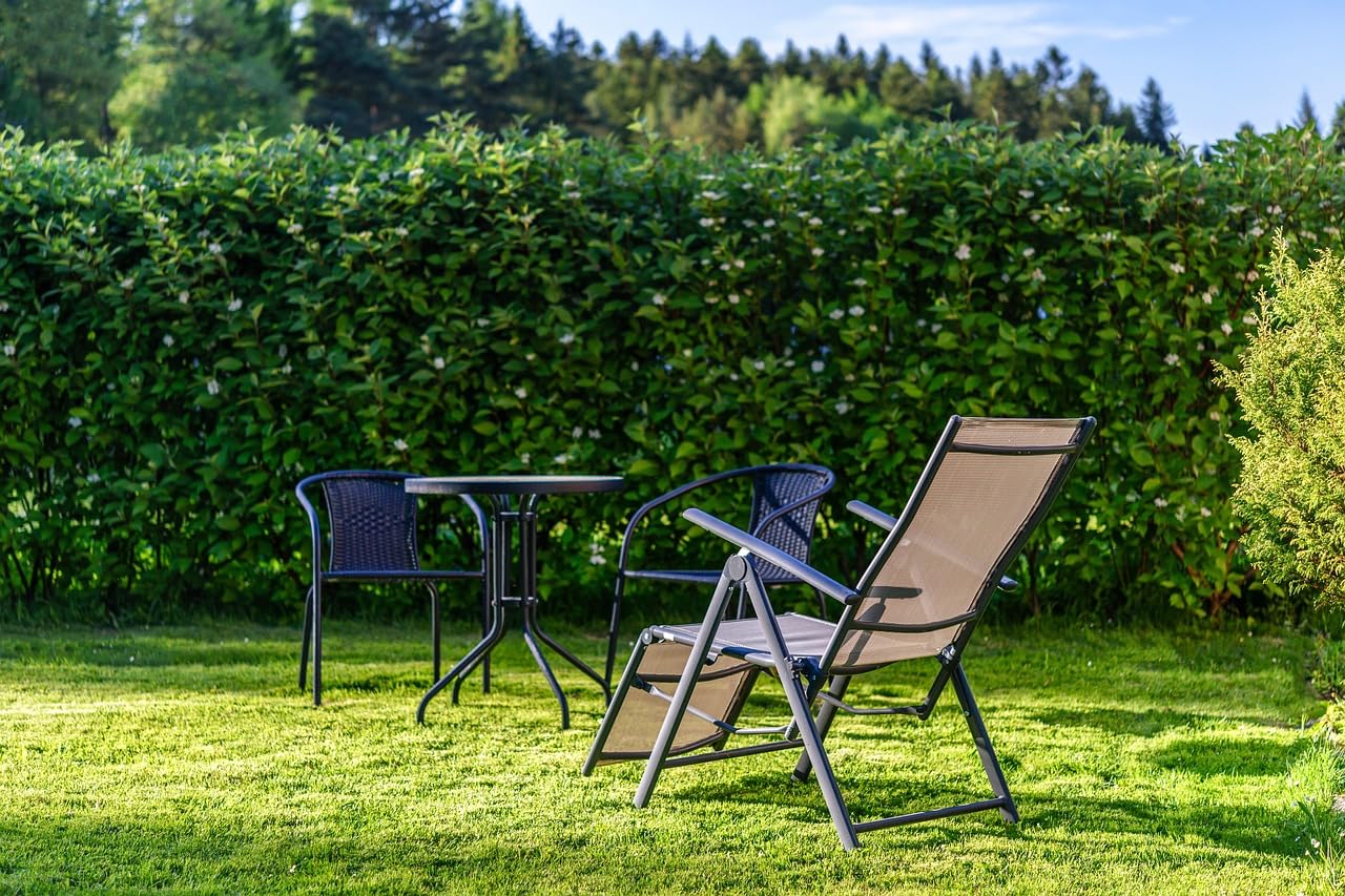 EraGreen Tessuto non tessuto per erbacce da giardino, 1,6 m x 100 m, 50 g/m², marrone, permeabile all'acqua, stabilizzato ai raggi UV, ideale per il giardino, aiuole rialzate, serre, pellicola per