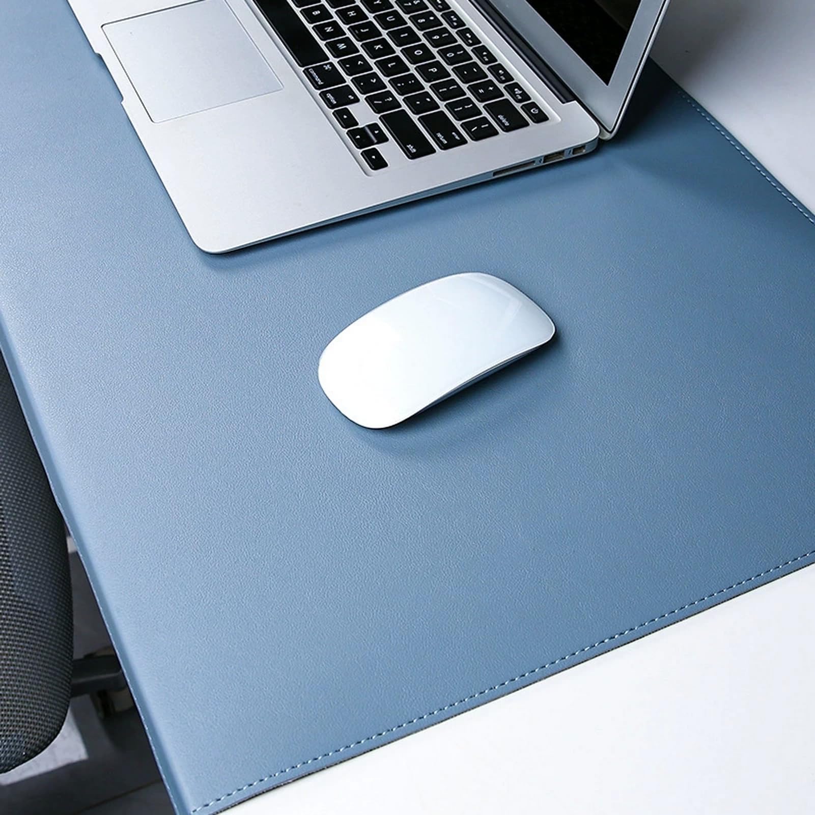 Schreibtischunterlage aus PU-Leder mit durchgehender Fixierlippe – extra groß, wasserdicht, hitzebeständig, rutschfest, Tischunterlage für Tastatur, Maus, Laptop, Schreiben, Gaming (b, 60 x 30 cm)