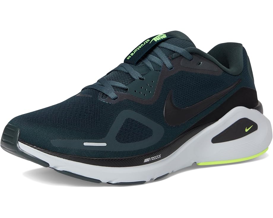 Nike Structure 26 - Front View