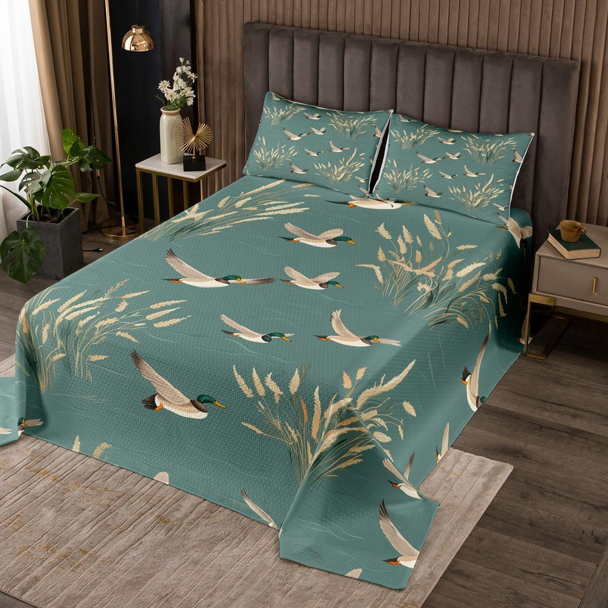 jejeloiu Mallard Duck Bedspread Quilts Wild Animal Coverlet Set Queen Size for Kids Boys Girls Hunting and Fishing Quilted Coverlet for All Season with 2 Pillowcases Reed Microfiber