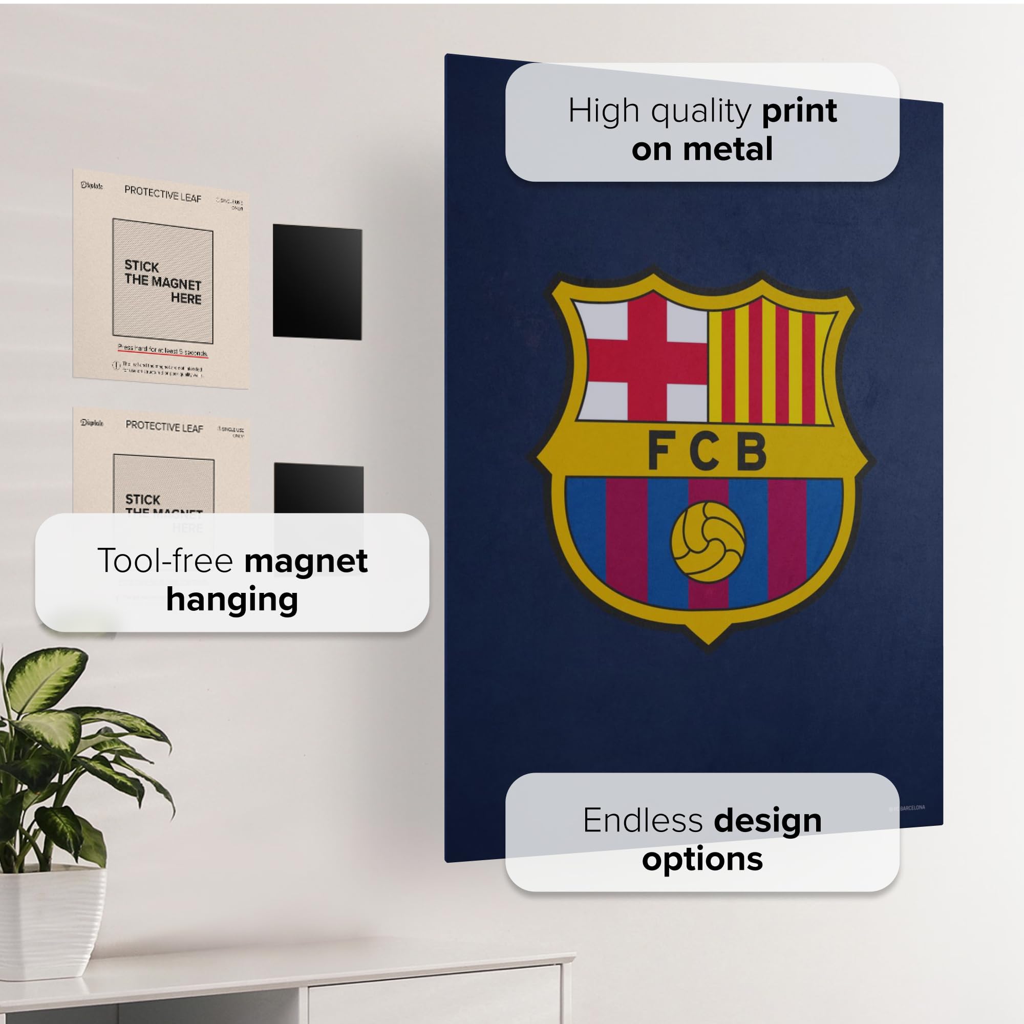 Displate - Poster in metallo – Montaggio magnetico – FC Barcelona – Crest – Dimensione L – 67,5 x 48 cm opaco