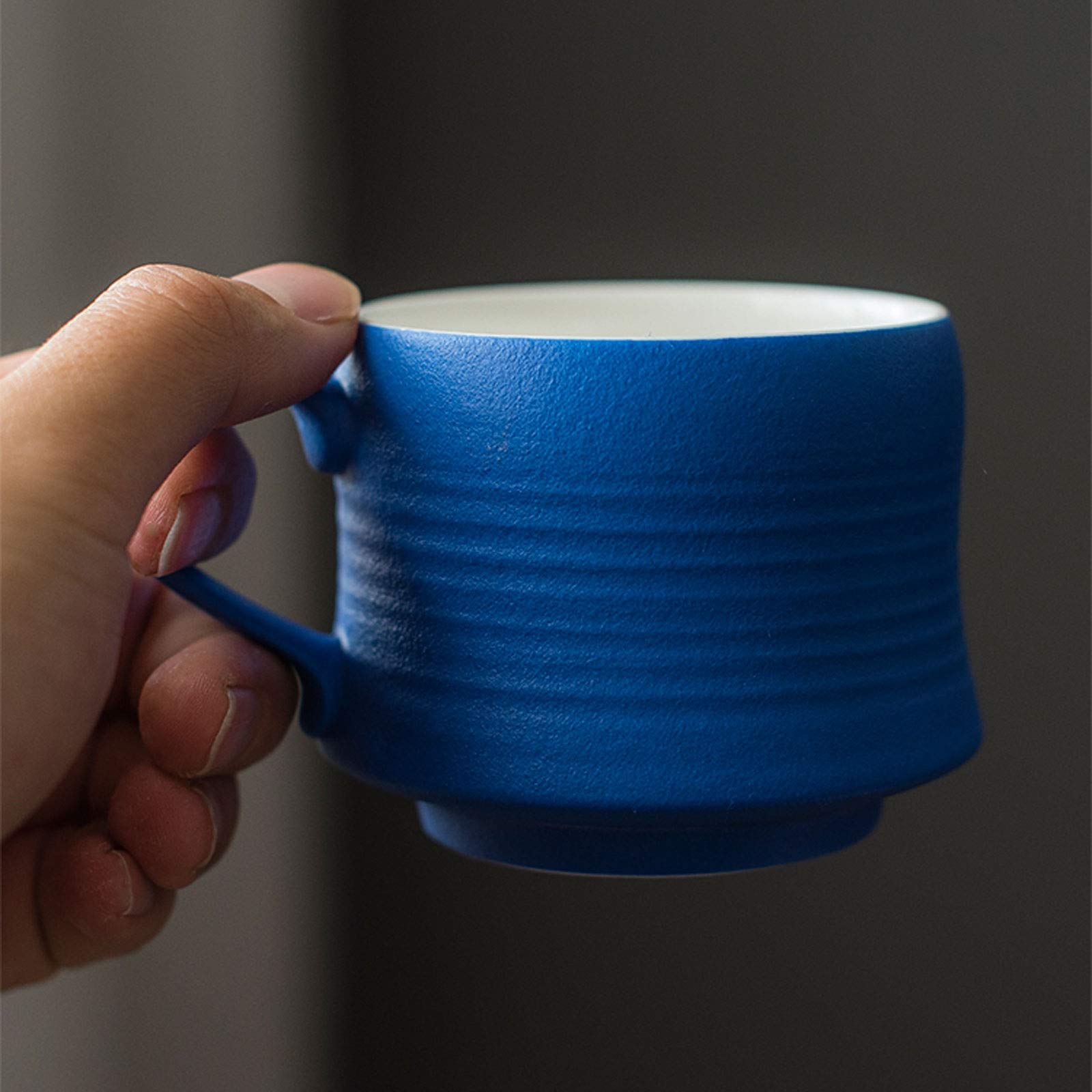 Kubek Filiżanki do espresso ze spodkami 7,4 uncji - matowe niebieskie wykończenie, wnętrze w jednolitym kolorze Ceramiczna filiżanka do kawy Kubki do herbaty i kawy