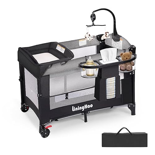 Corralito de bebé ajustable en altura 4 en 1, centro de guardería plegable con caja de música, estante de juguetes, almacenamiento lateral, mesa