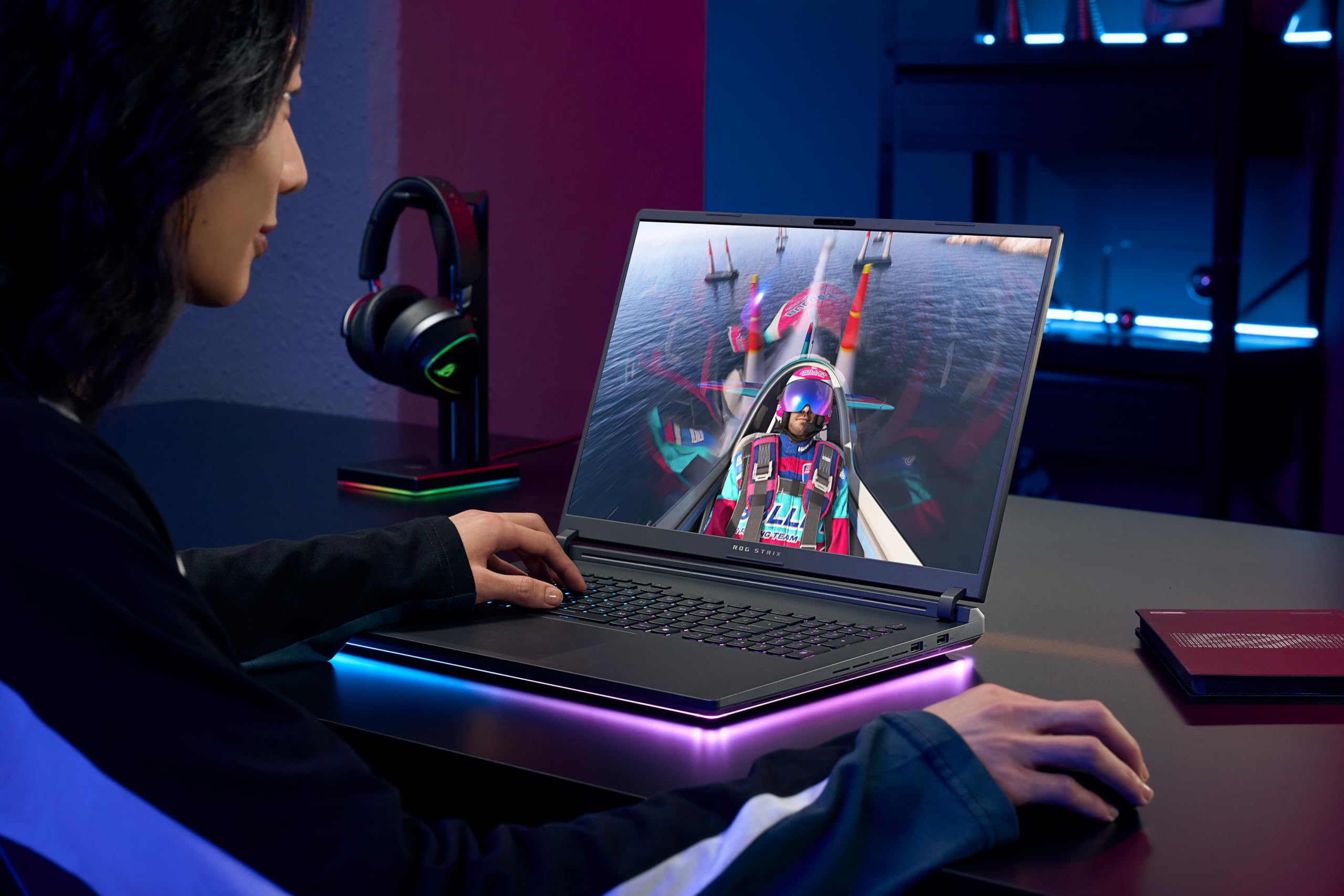 ASUS ROG STRIX-G18-G815LW-S8027W 18 Pouces FHD Plus 144Hz PC Portable (Intel Core Ultra 9 275HX, 32GB DDR5, 1TB SSD, NVIDIA GeForce RTX 5080, Windows 11 Home) – Clavier AZERTY