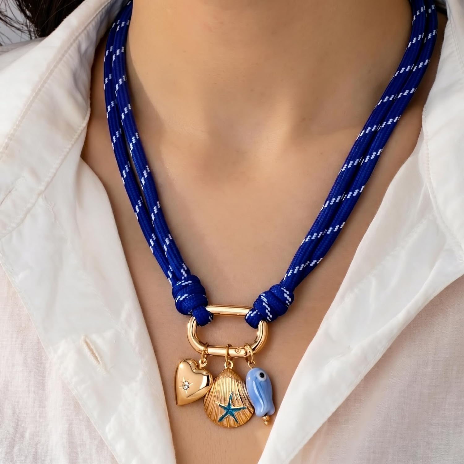 Chunky Paperclip Buckle With Ocean Charm Necklace For Women, Multicolor Dark Sky Blue Boho Double Layered Rope Chain Heart Butterfly Seashell Starfish Seahorse Pendant Versatile Choker Adjustable Minimalist Summer Beach Jewelry Gift