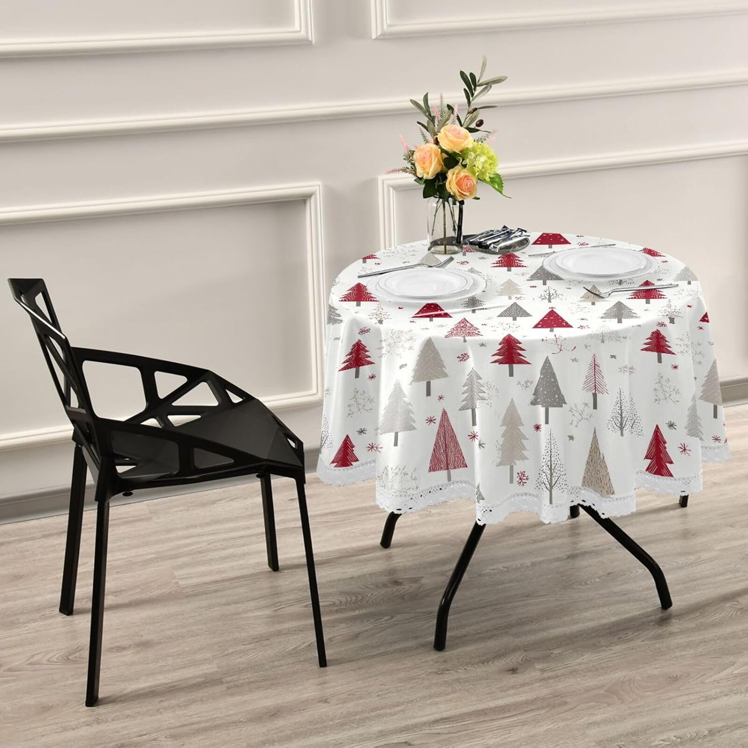 Pfrewn Cute Christmas Tree Round Tablecloth 60" Winter Xmas Tree Rustic Farmhouse Winter Tablecloths with Lace Washable Stain Resistant Tablecover for Kitchen Dining Xmas Holiday Home Party Decor
