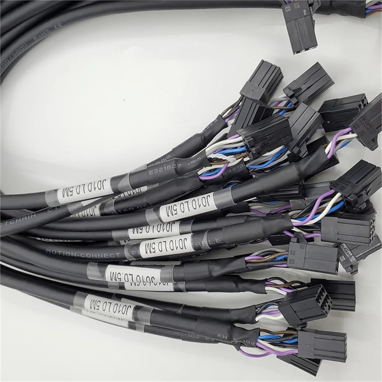 CJ71 J010 E80 M80 M800 Operation Panel I/O Interface Cable(0.3m)