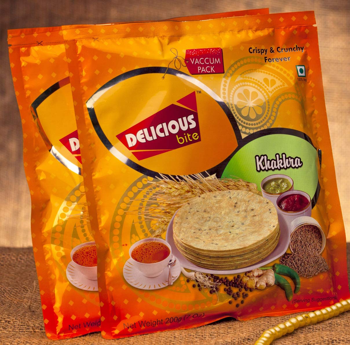 Delicious Bite Khakhra (Masala 2 + Palak 2) - 4 Packs of 200gm Each (B07RBWT7W4) Amazon Price History, Amazon Price Tracker