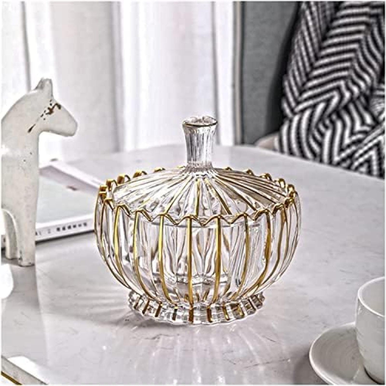 Bonbonnière avec couvercle de salon en cristal et éclats dorés