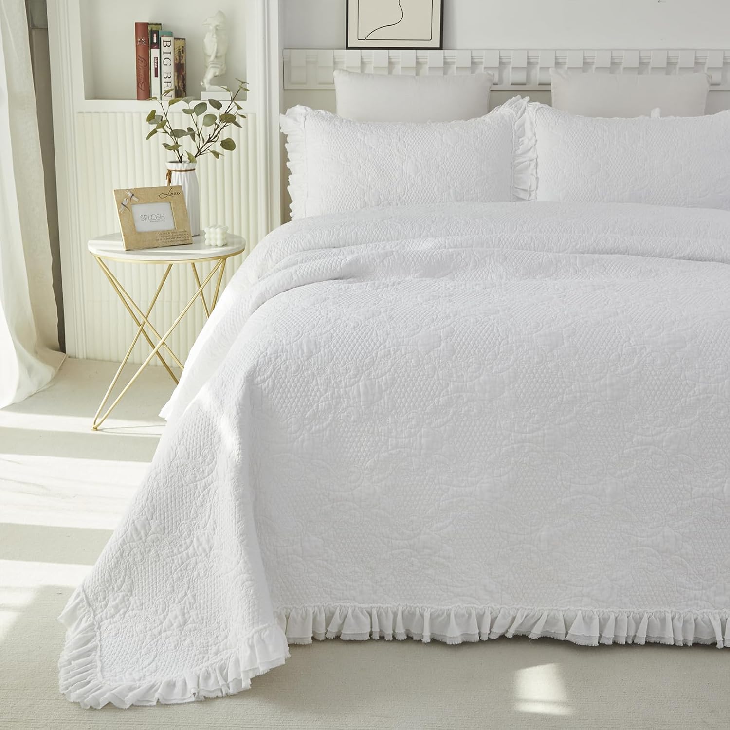 Brandream White Quilt Set King Size Cotton Farmhouse Paisley Matelasse Coverlet Set Ruffle Bedspread