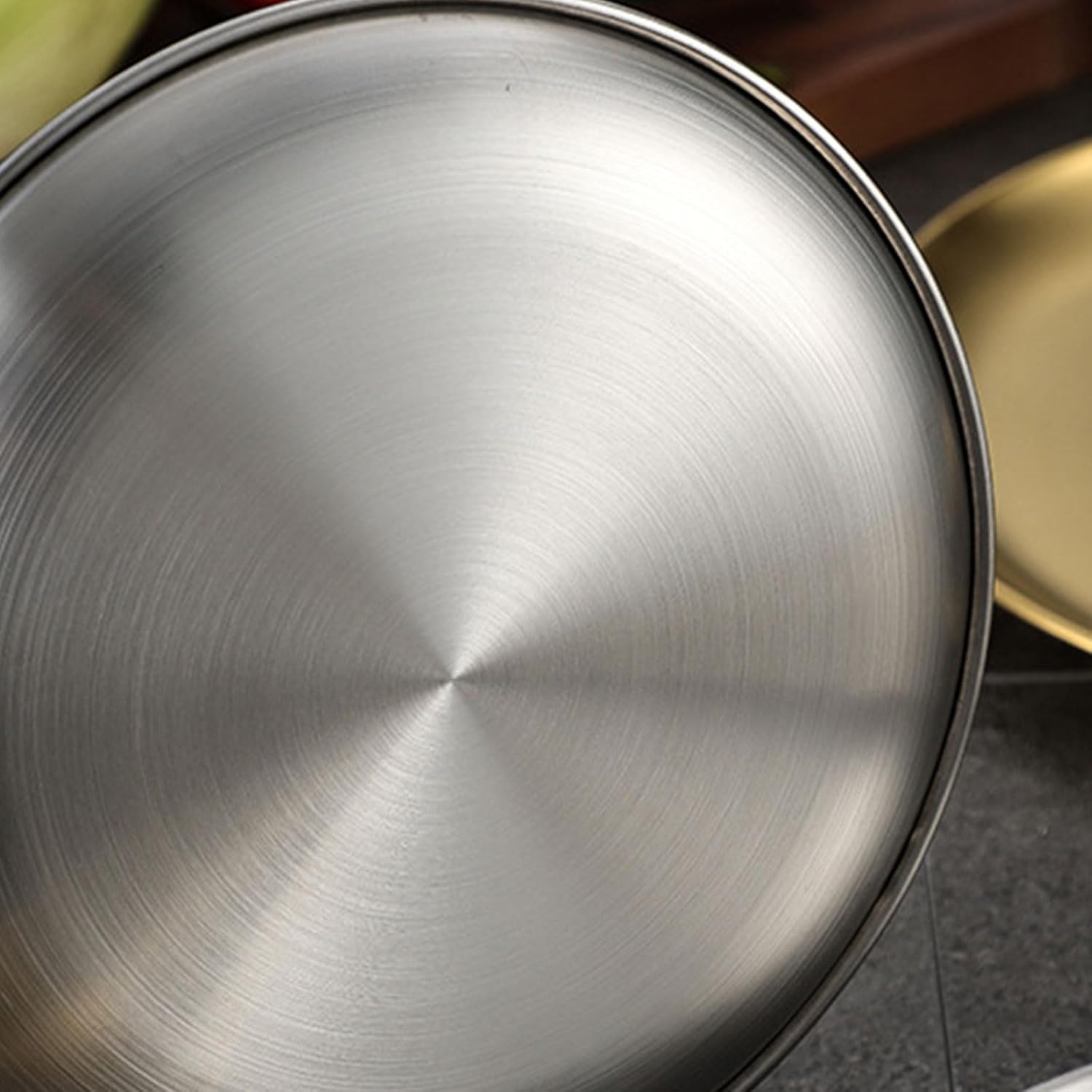 Stackable Stainless Steel Serving Dishes 2 Size Nonslip Bottom Camping Party Dinnerware Metal Dinner Plates Party Tableware