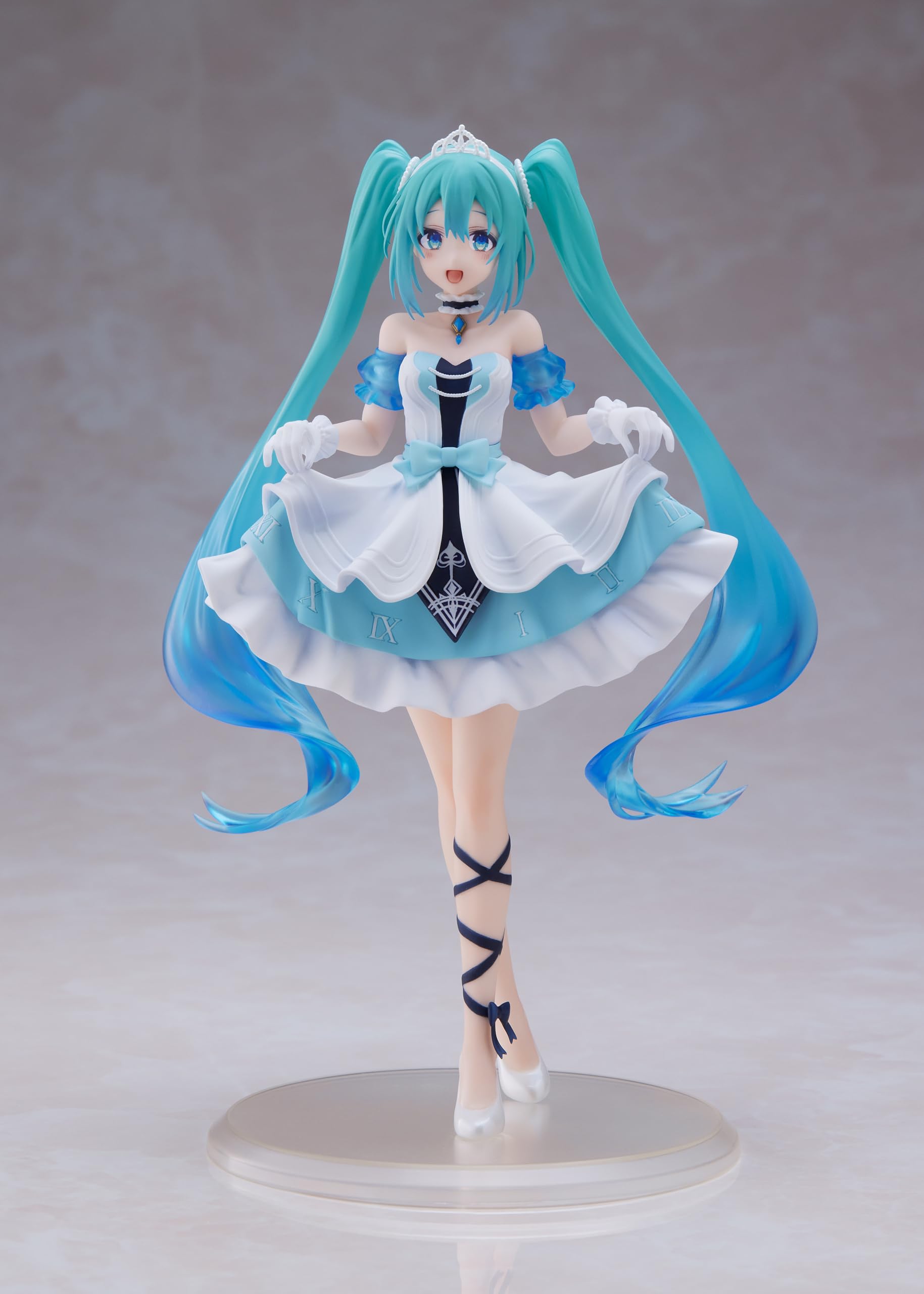 Taito-Hatsune Miku Wonderland Figure - Cinderella
