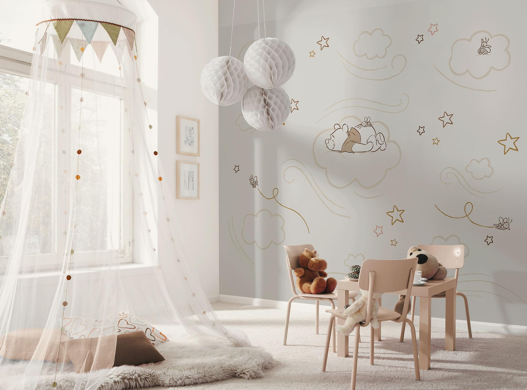 Komar Vlies Fototapete - Disney Winnie the Pooh Sleepy Little Bear - Größe 300 x 250 cm