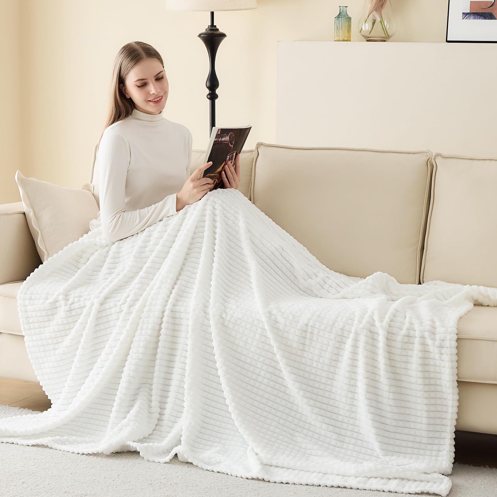 EMME Fleece Throw Blanket for Sofa Soft, Fluffy, 200 x 230cm, 3D Touch Experience, Warm Cozy Throw - Image 2