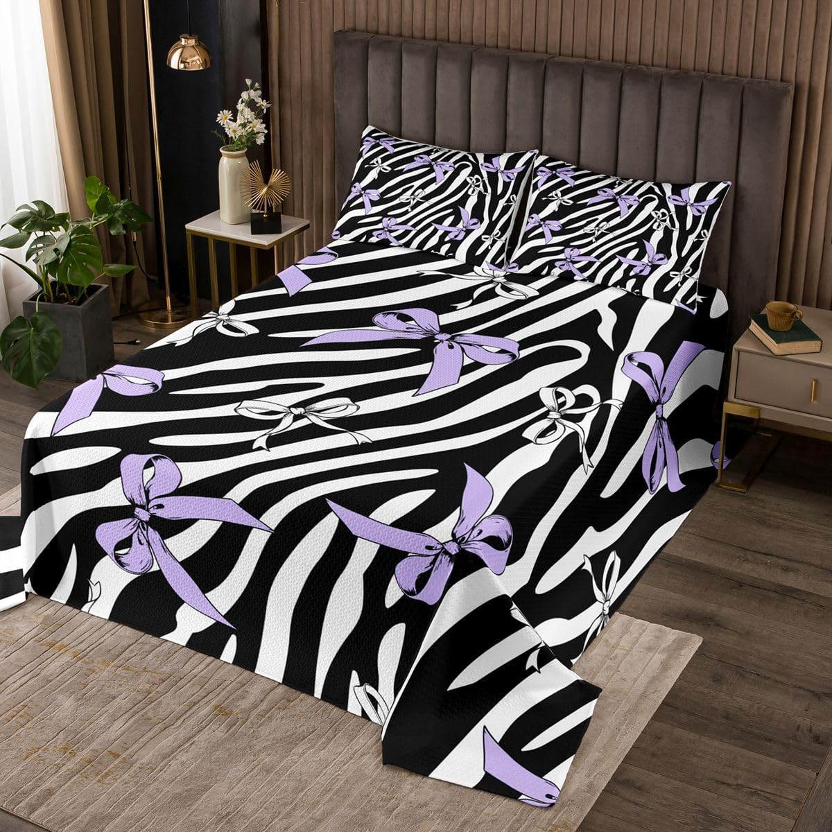 Coquette Bow Quilt Sets Twin Size,Brown Black Leopard Print Bedspread Coverlet 2Pcs for Kids Girls Boys Room Decor,Blue White Bowknot Quilts Set Modern Fashion Bedding Comforter,1 Pillowcase