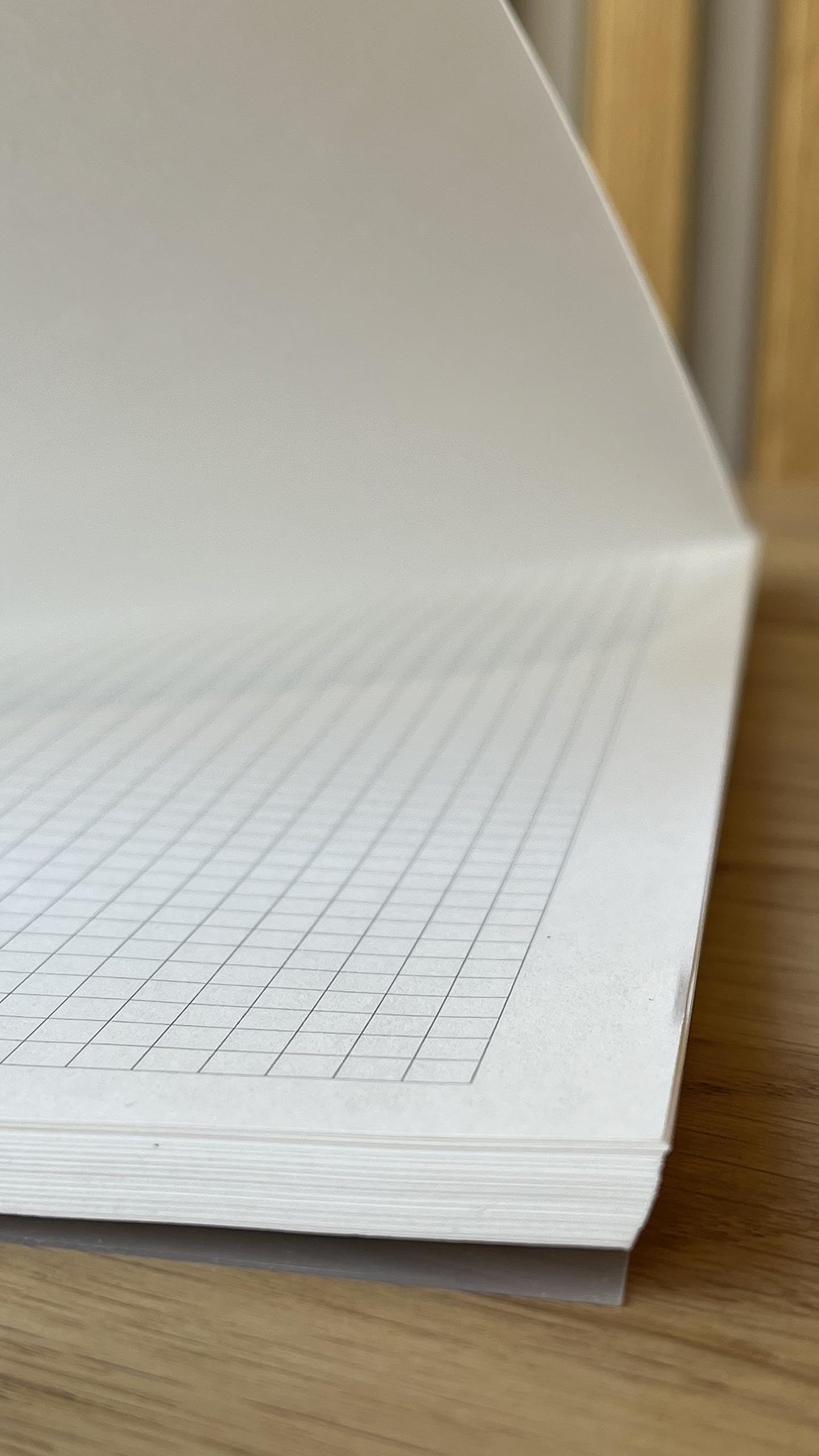 A4 Boyutunda Şeffaf Kapağa Sahip Yırtılmaz Su Geçirmez Spiralli 60 Yapraklı Not Defteri, Ofis İçin İdeal, Planlayıcı (Kareli)