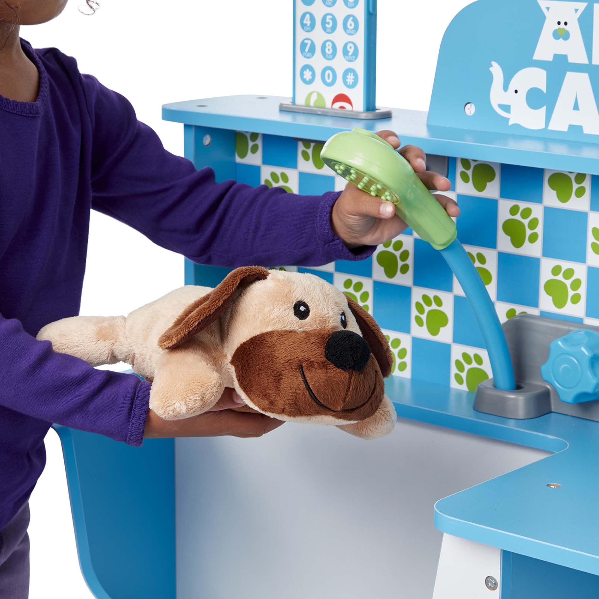 Melissa & Doug - Tierpflege Station - großes Spielset mit umfangreichem Zubehör für realistisches Rollenspiel, für Kinder ab 3 Jahren
