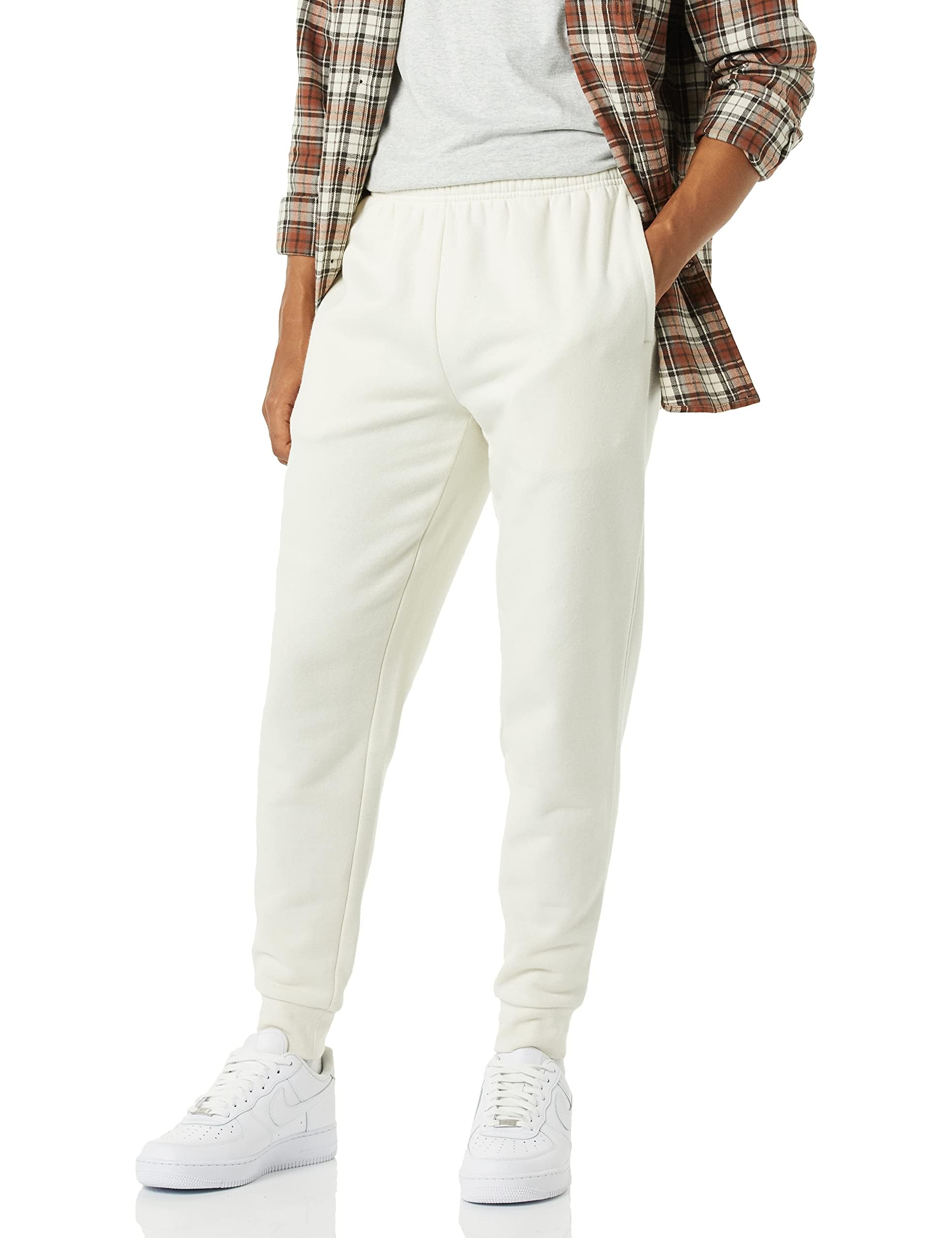 Amazon Essentials Men's Relaxed Fit Fleece Sweatpants, Cream, M