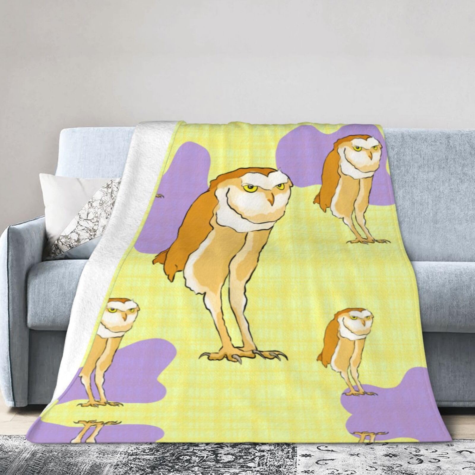 Standing Owl 40"x30" Fleece Blanket, Full Size, Super Soft, Suitable for Bed, Sofa, Camping, All Seasons