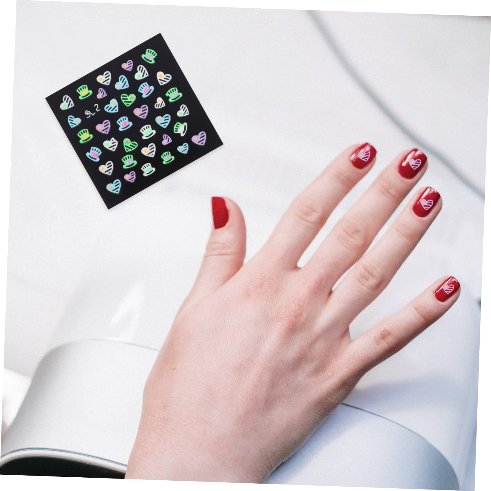 FOMIYES 4 Set Di Adesivi Per Nail Art Adesivi Fluorescenti Per Nail Art Set Di Adesivi Per Per Ragazze Decorazioni Per Manicure 10 Disegni 24 Fogli * 4