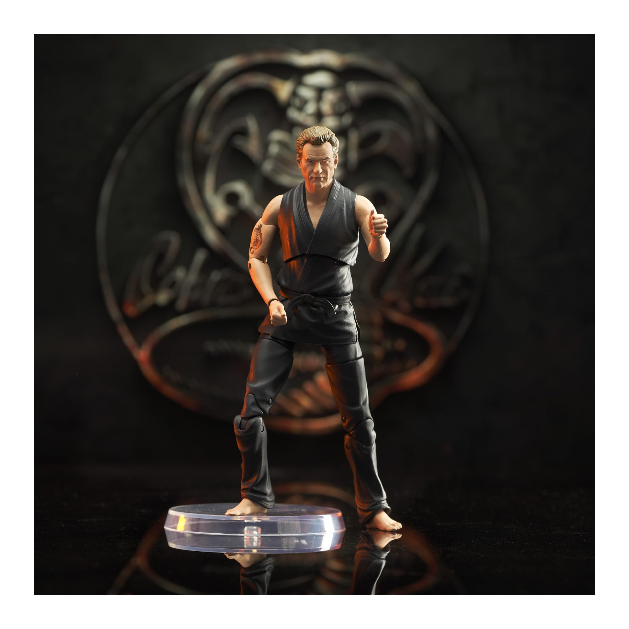 Amazon.com: Diamond Select Toys Cobra Kai Series 1 Deluxe Action