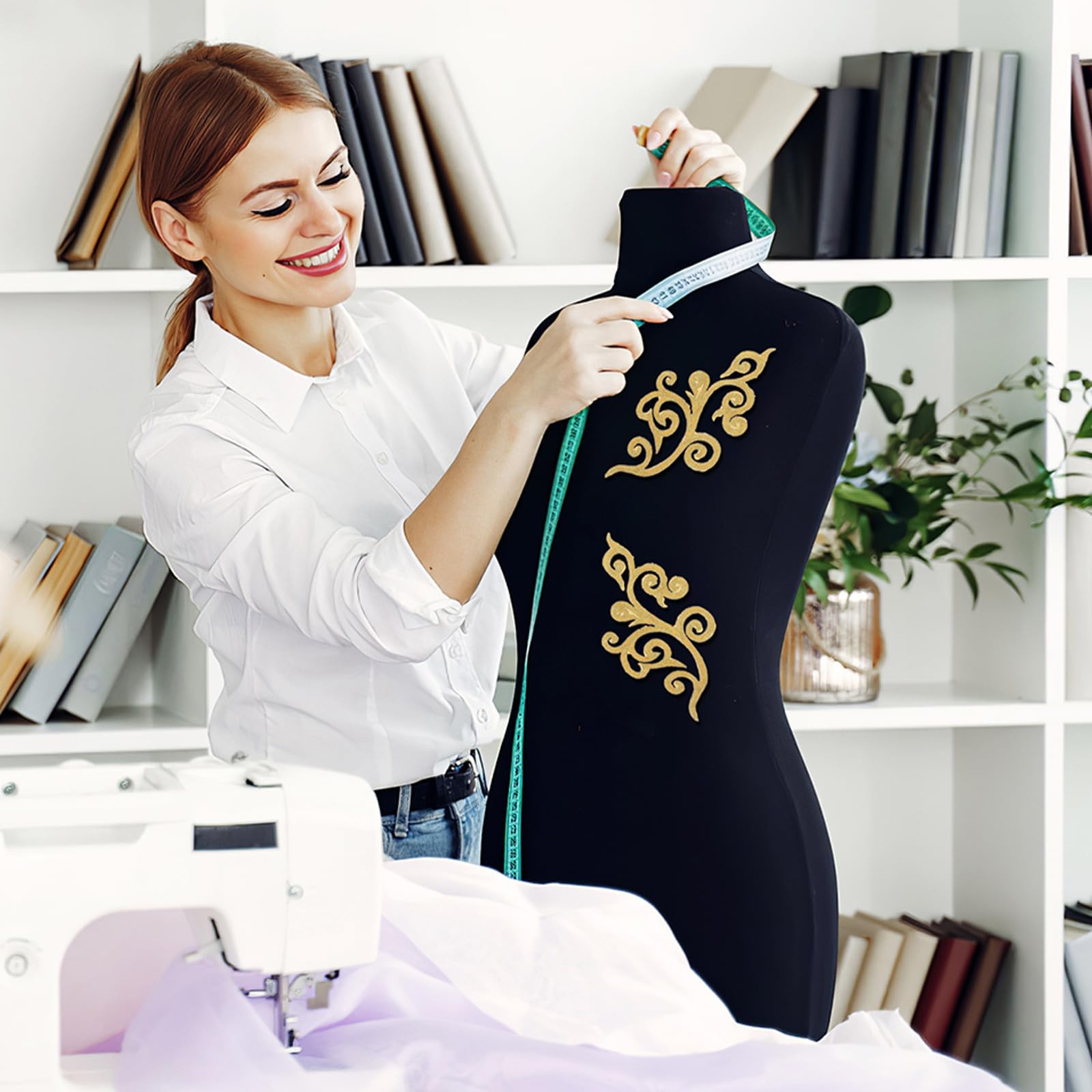 SEWACC 50 Pares Parche Bordado Dorado para Decoración de Ropa Poliéster y Algodón, Versátil y Seguro para Prendas de Vestir y Trajes de Actuación