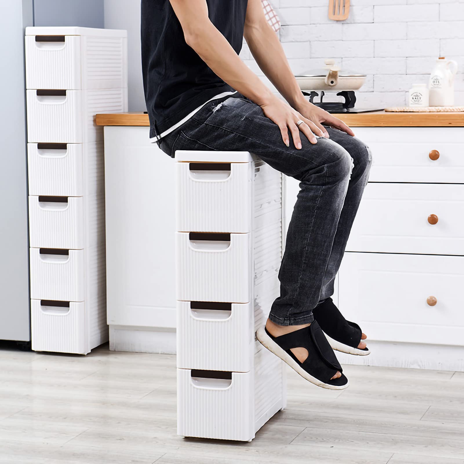 Gabinete de baño delgado con ruedas, torre de almacenamiento estrecha con cajón deslizante, unidad de plástico para sala de estar, cocina, pasillo, solución para ahorrar espacio
