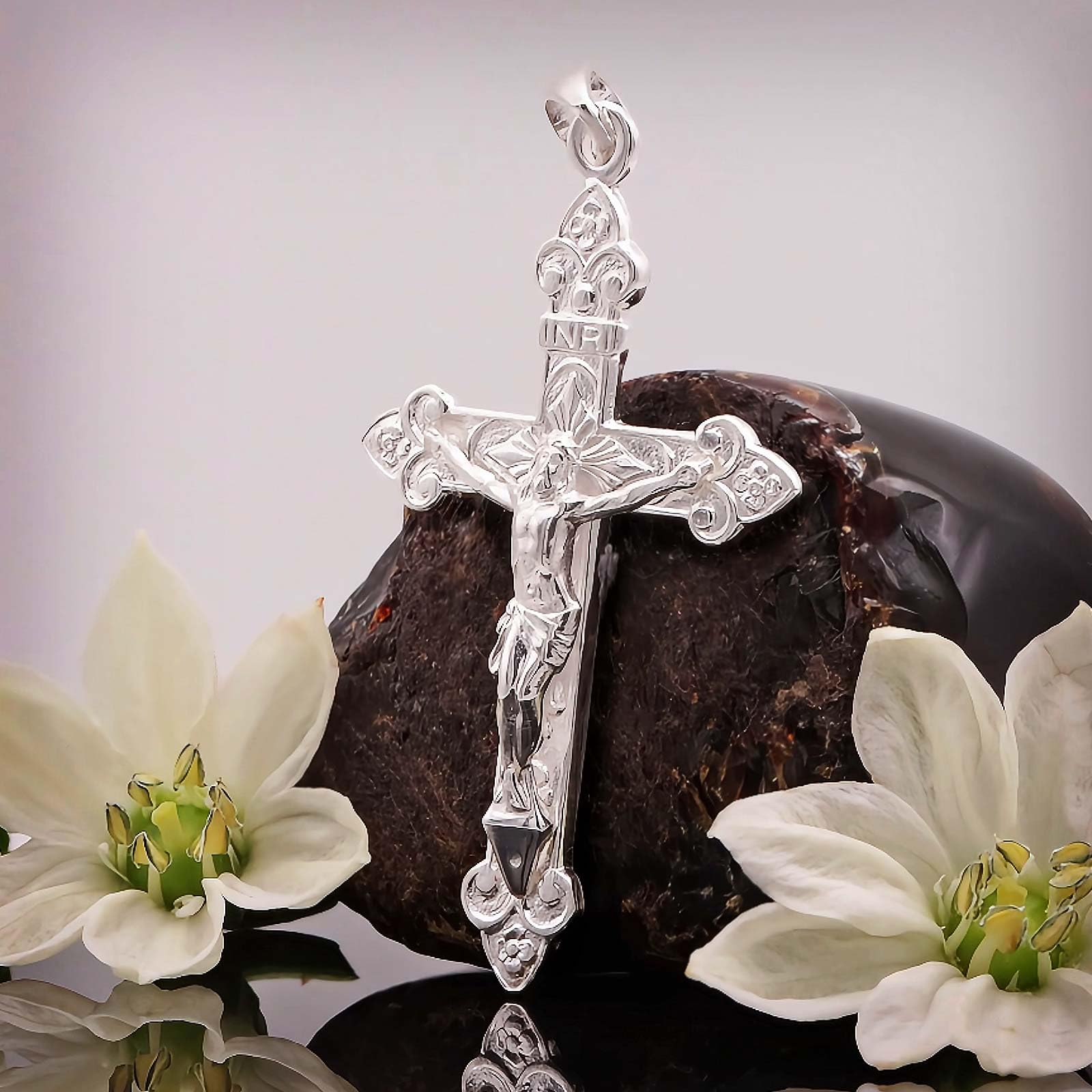 CLEVER SCHMUCK Kruzifix Halskette Silber Kreuz INRI 50 m Jesus Panzerkette 45 cm STERLING 925 im Luxus Etui
