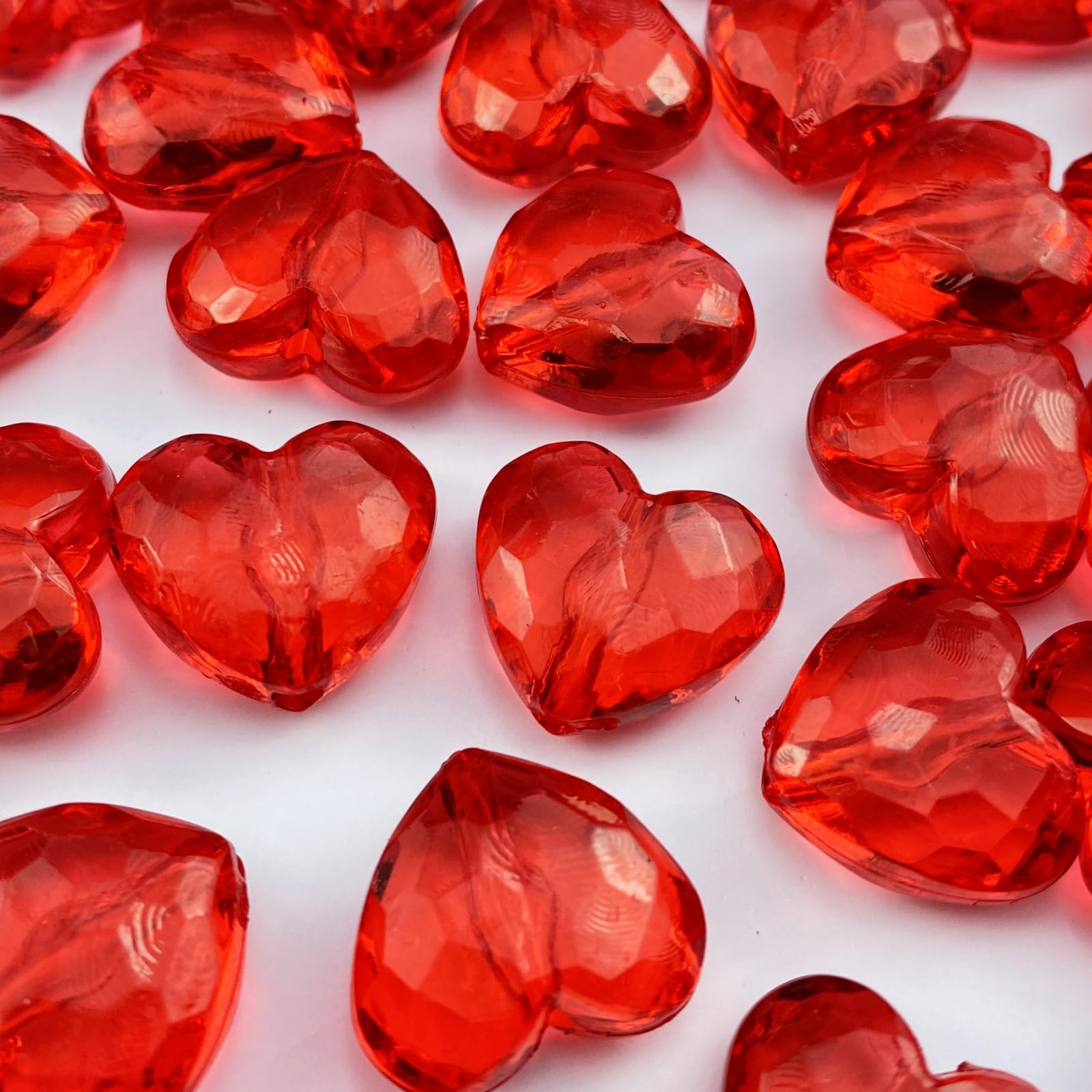 Amazon.com: YHYPOCI 50pcs Acrylic Heart Beads 20mm Heart Shape