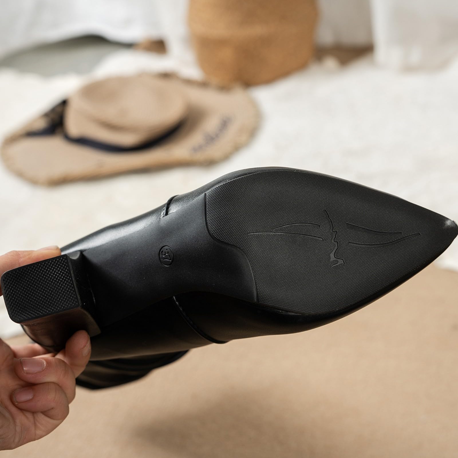 Stivali western da donna, alla moda, con punta appuntita