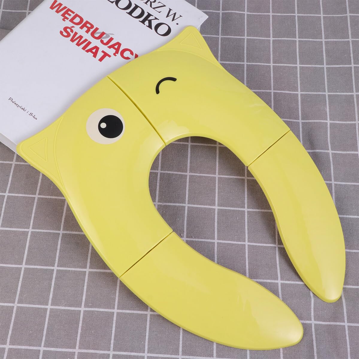 DECHOUS Foldable Toilet Seat Cover Pad Lightweight PP Material Portable Toilet Seat Protector for Travel and Home Use