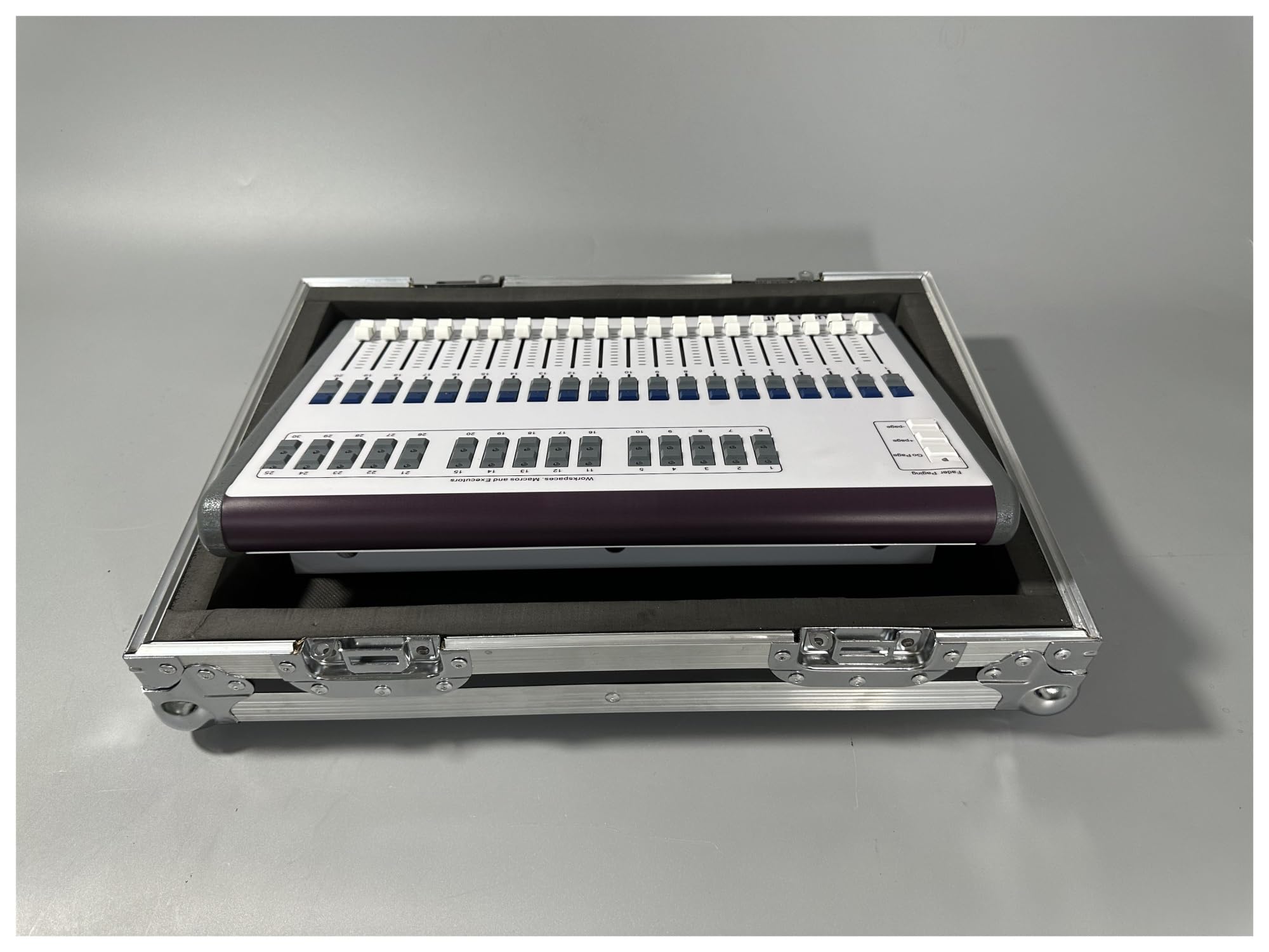 Kontroler DMX, Kontroler DMX Konsola DMX 192 Oświetlenie sceniczne do ruchomej głowy Par