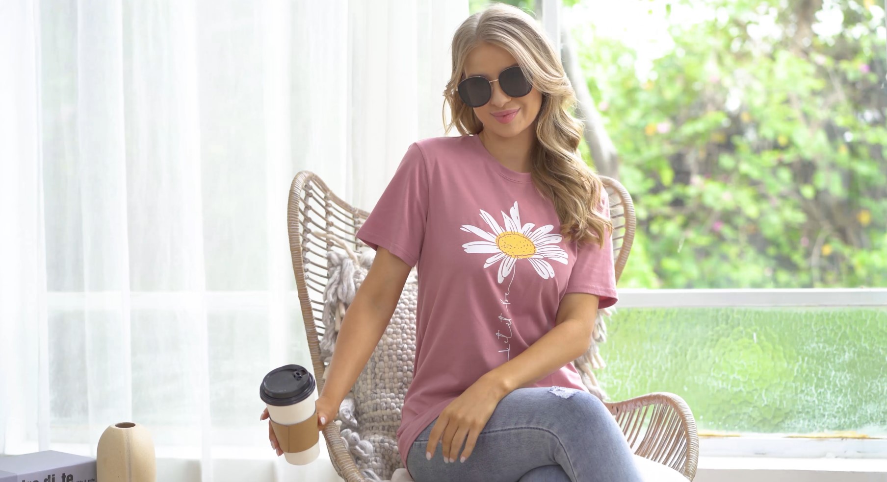 Maglietta Donna Con Margherita E Scritta 'Let It Be' – Manica Corta, Girocollo, Taglie S-XXL - 5