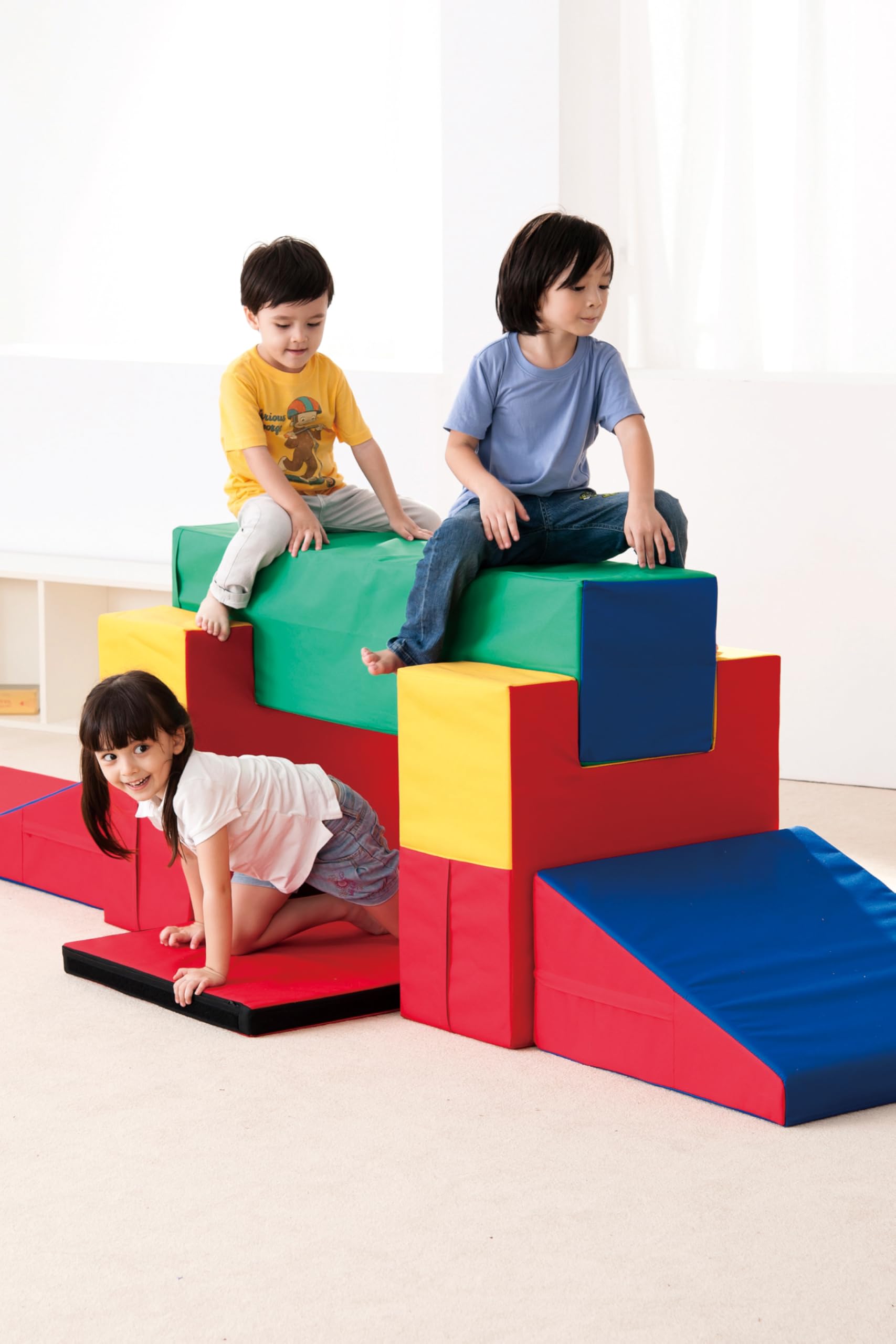 SOLD］☆遊具☆乗れる大きなブロックセット！室内、キッズコーナー