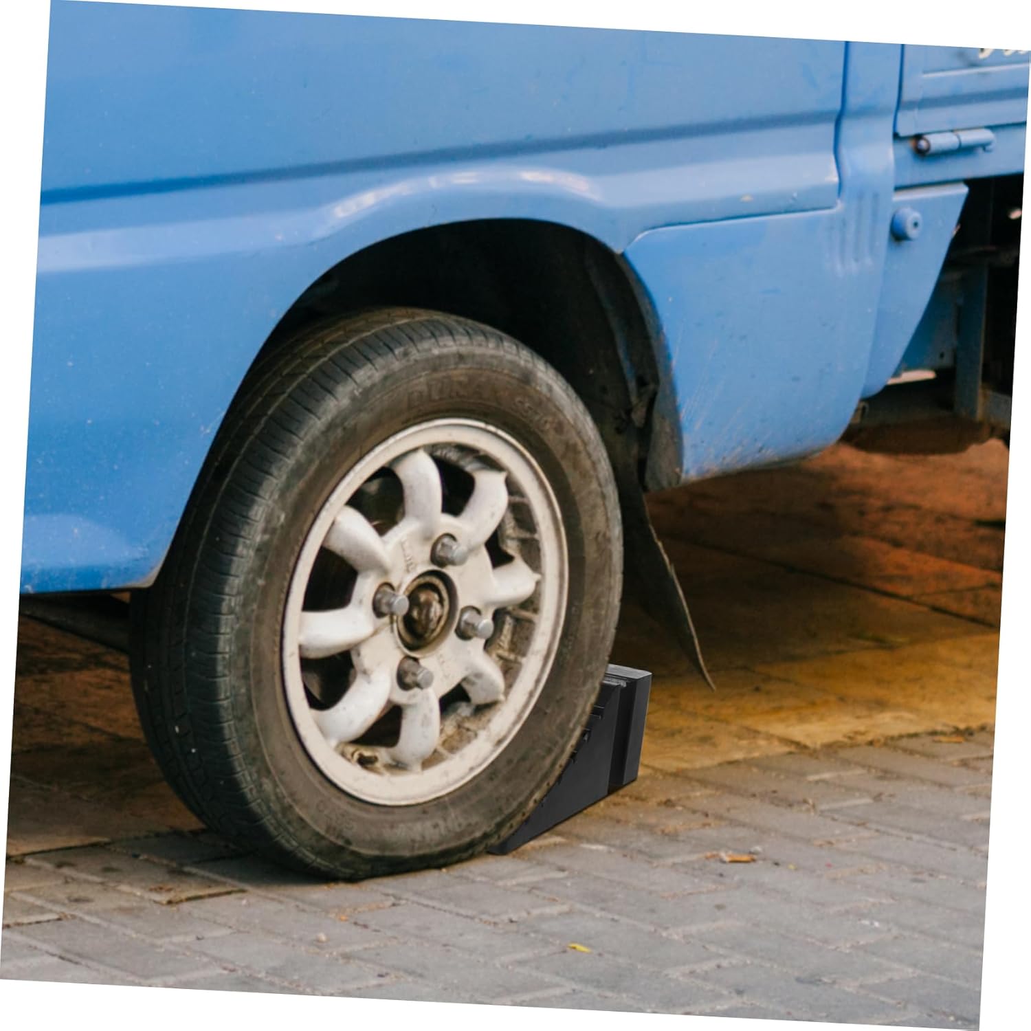 Portable Tire Wheel Chock Car Stopper Anti-Skid Feature for Trucks and Cars Compact and Lightweight Wheel Chock for Stopping on Slopes