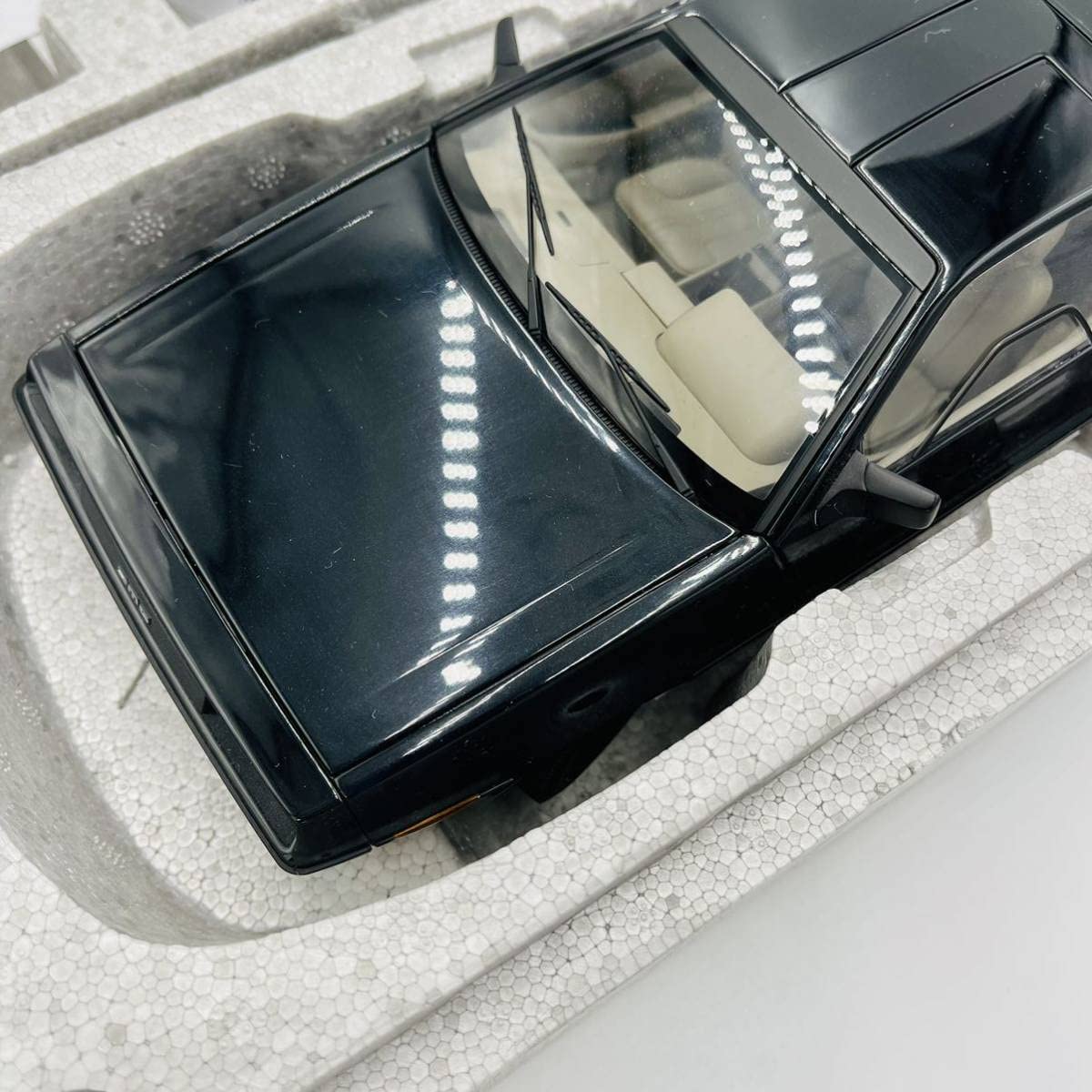 Amazon.co.jp: オートアート AUTOart 1/18 DELOREAN DMC-12 デロリアン